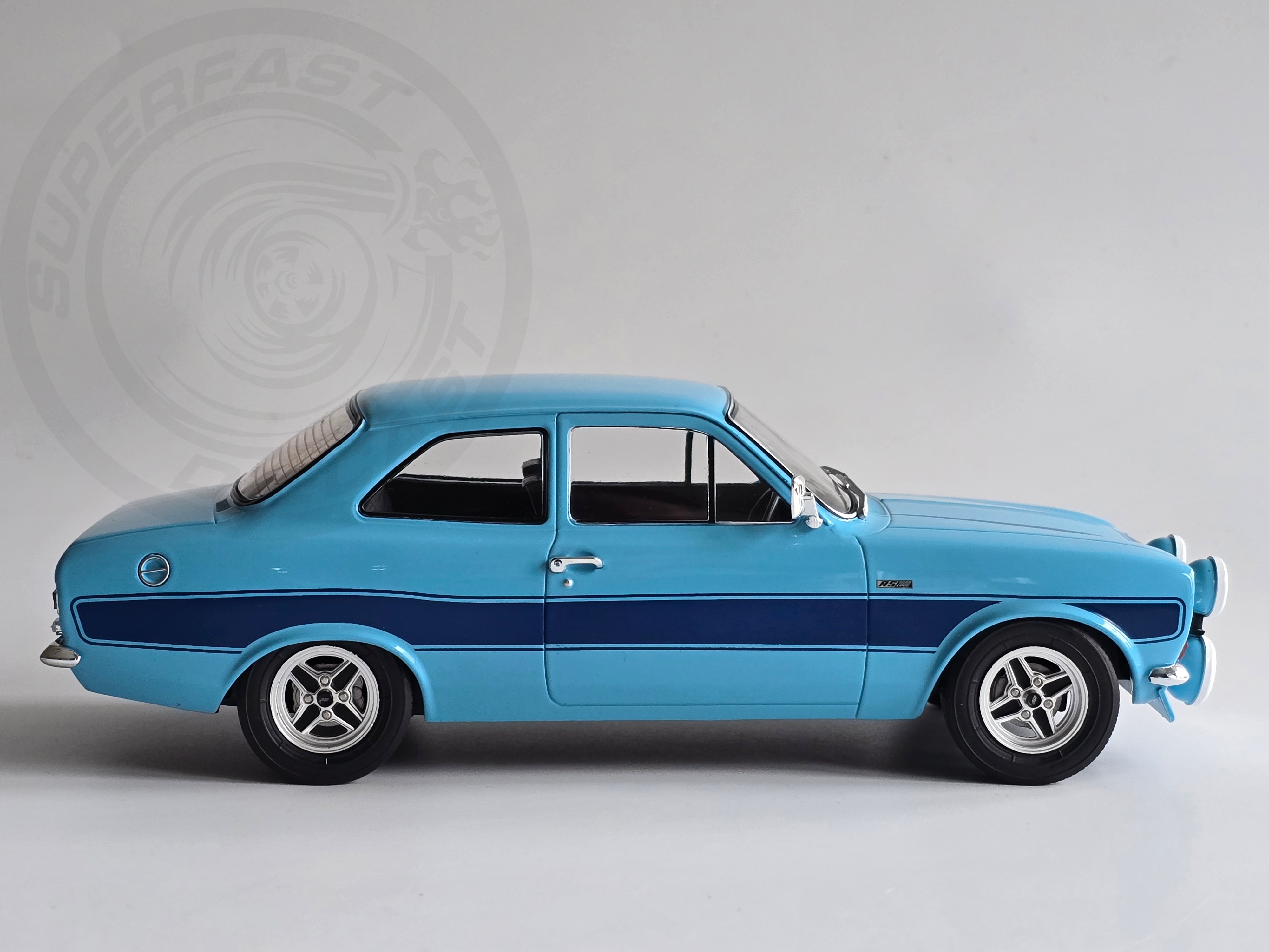 MCG 1:18 Scale Diecast Model Car -  1973 Ford Escort Mk1 RS2000 in Blue, RHD - MCG18386