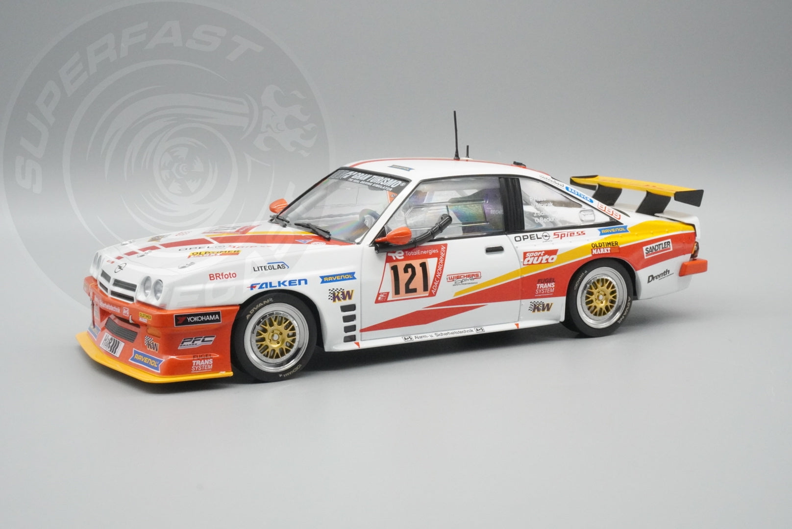 WERK 83 1:18 - Opel Manta #121 24h Nurburgring 2023 Beckmann/Hass/Strycek/Schulten - W18035001