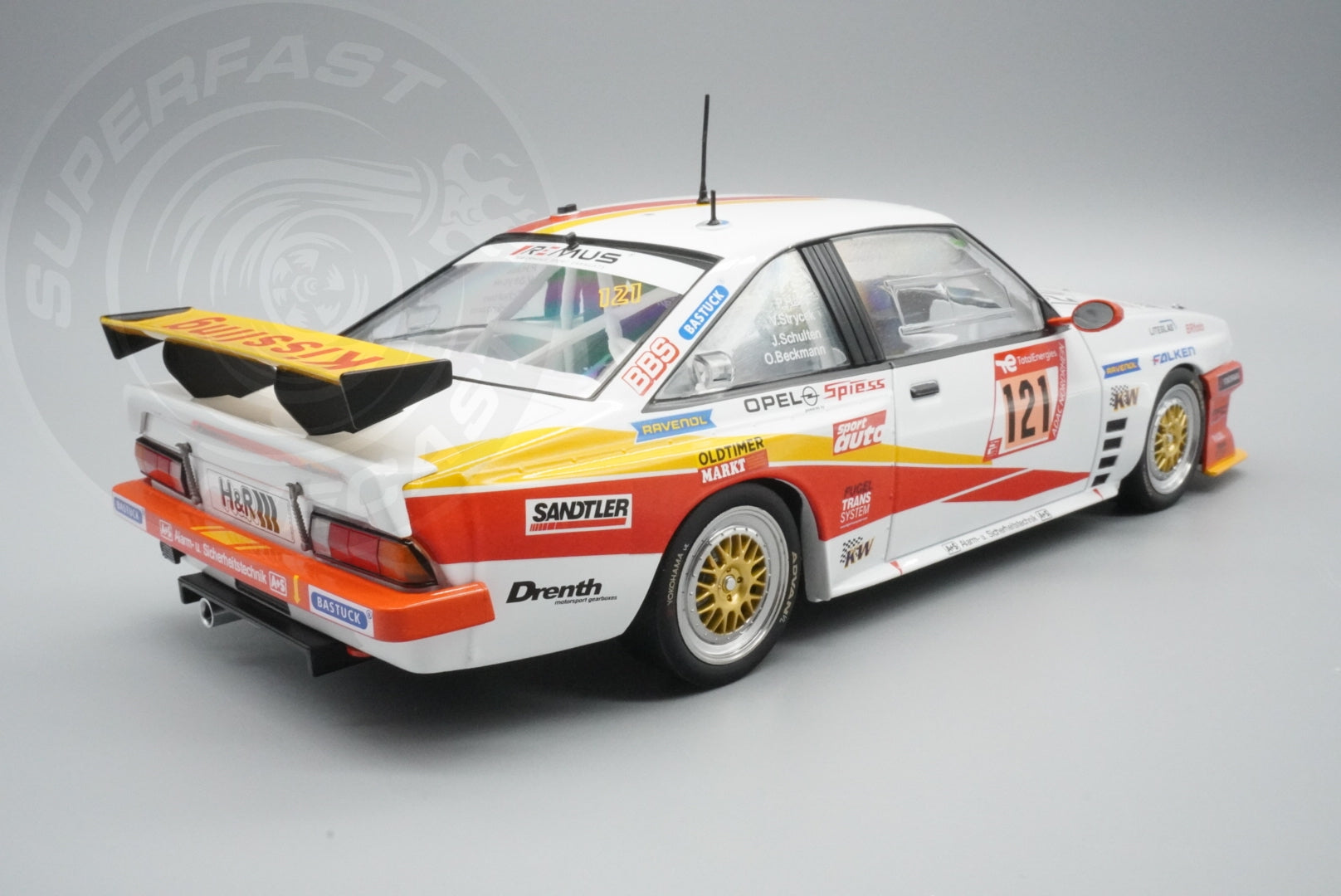 WERK 83 1:18 - Opel Manta #121 24h Nurburgring 2023 Beckmann/Hass/Strycek/Schulten - W18035001