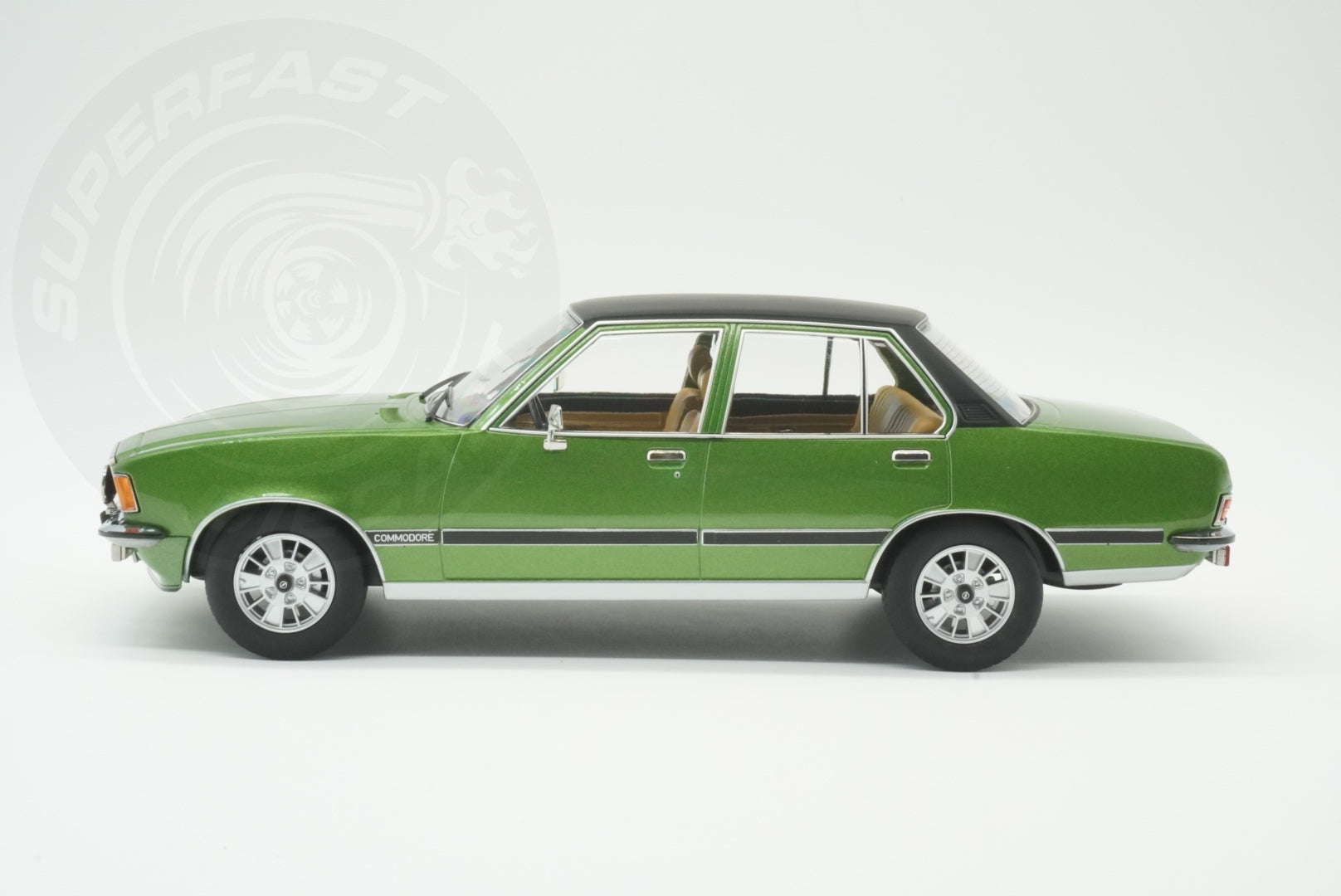 MCG 1:18 Scale Diecast - 1972 Opel Commodore GSE, Green - MCG18565