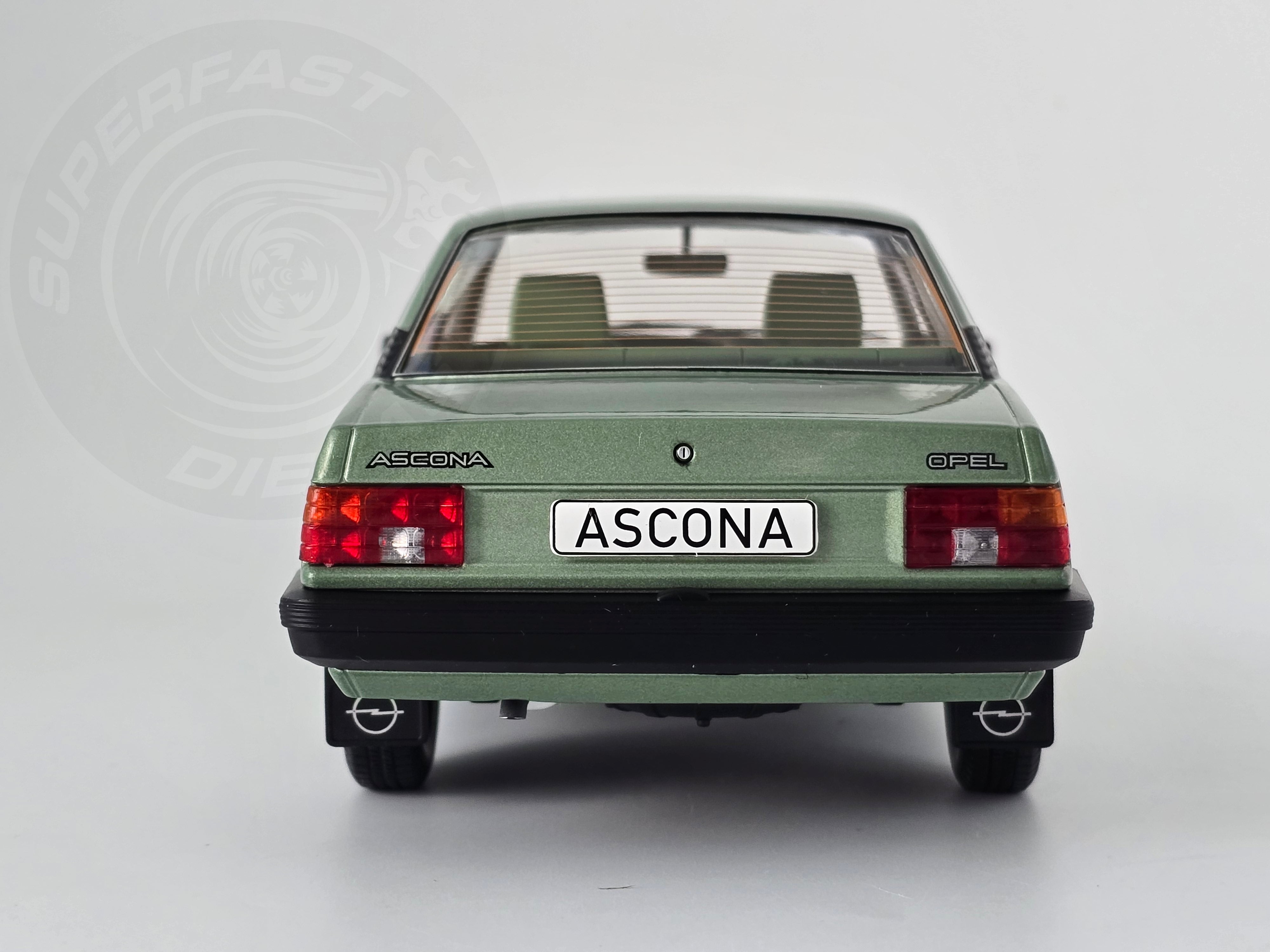 MCG 1:18 Scale Diecast - 1981 Opel Ascona C, Green - MCG18458