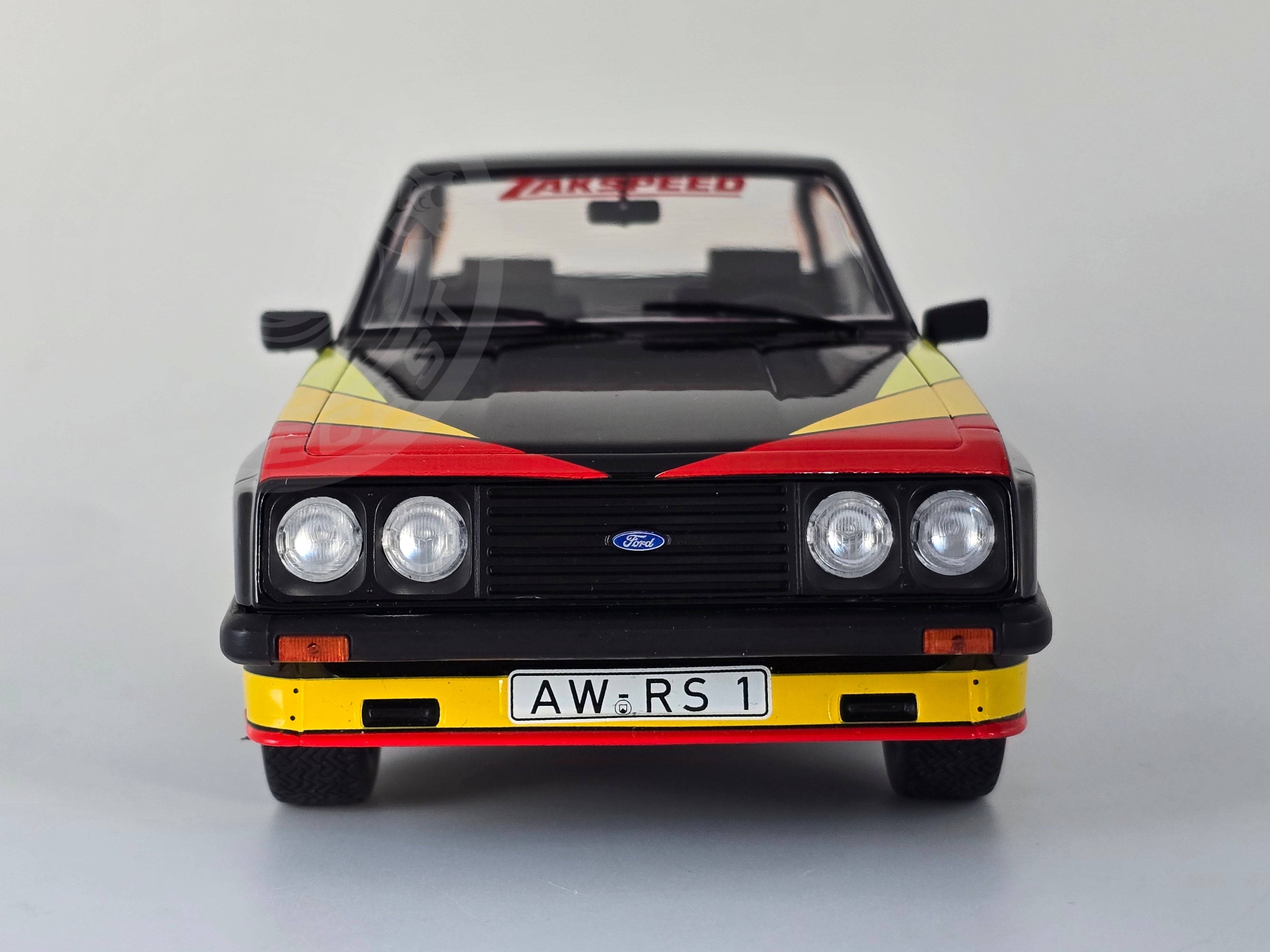 MCG 1:18 Scale Diecast - Ford Escort Mk2 RS 2000 X-Pack Zakspeed, Black - MCG18531