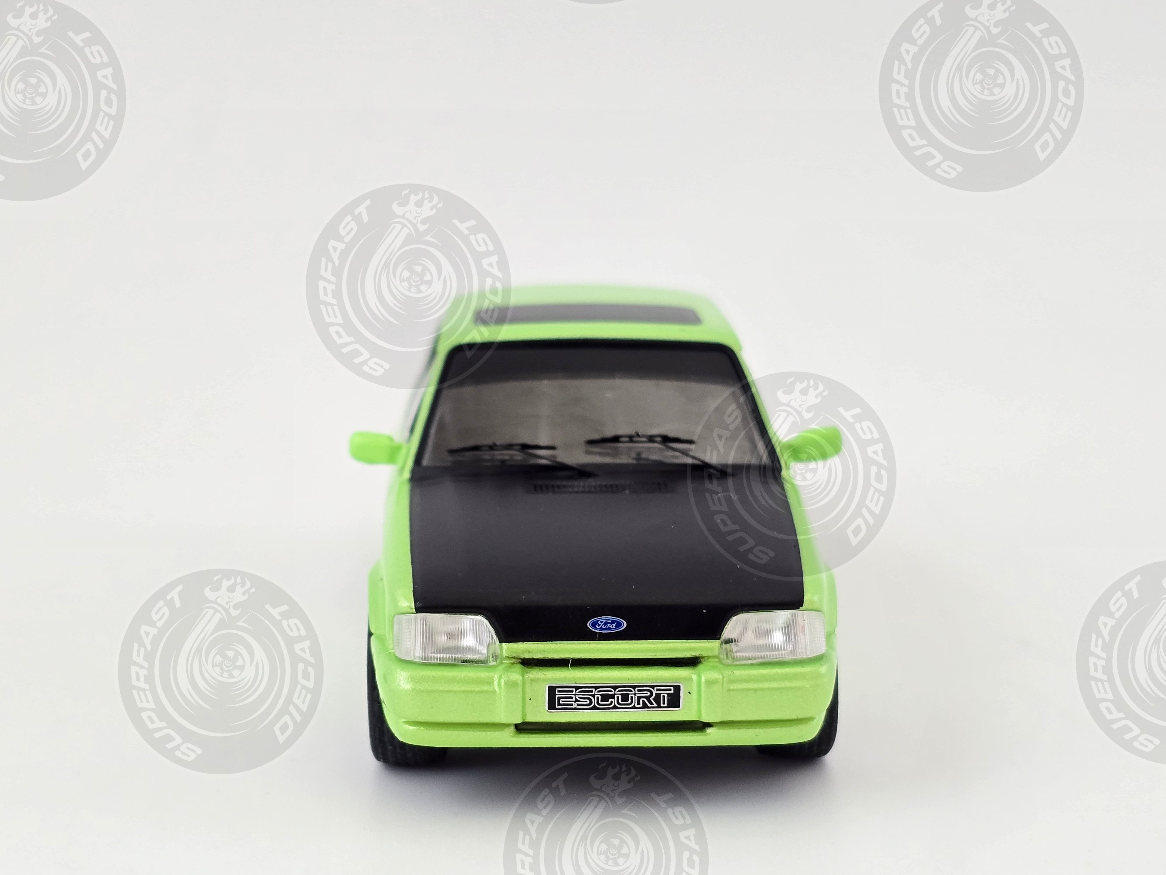 IXO 1:43 Scale Diecast Model Car - 1990 Ford Escort Mk3 XR3, Green/Black - IXOCLC584N.22
