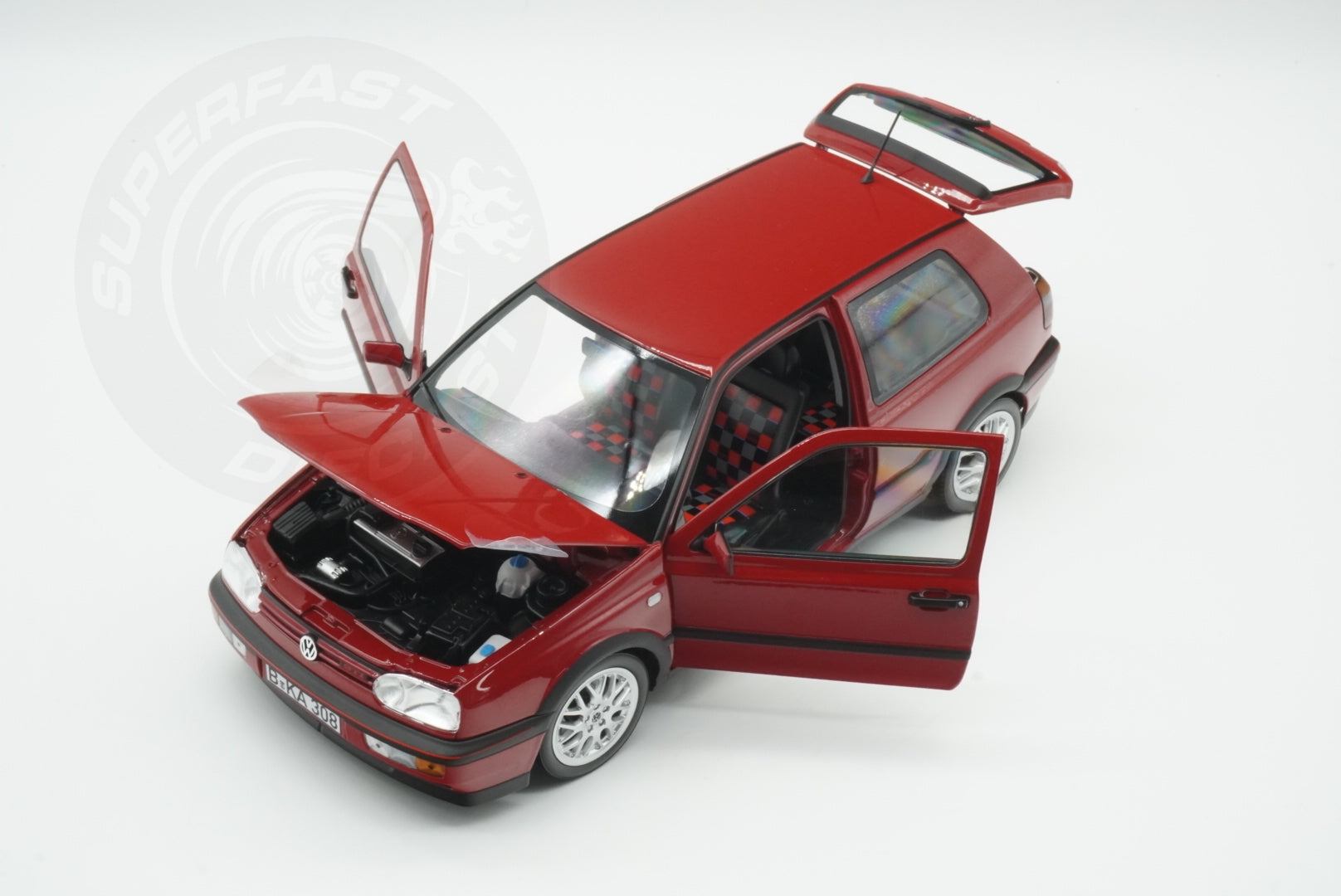 Norev 1:18 Scale Diecast - 1996 VW Volkswagen Golf Mk3, Flash Red - 188418R