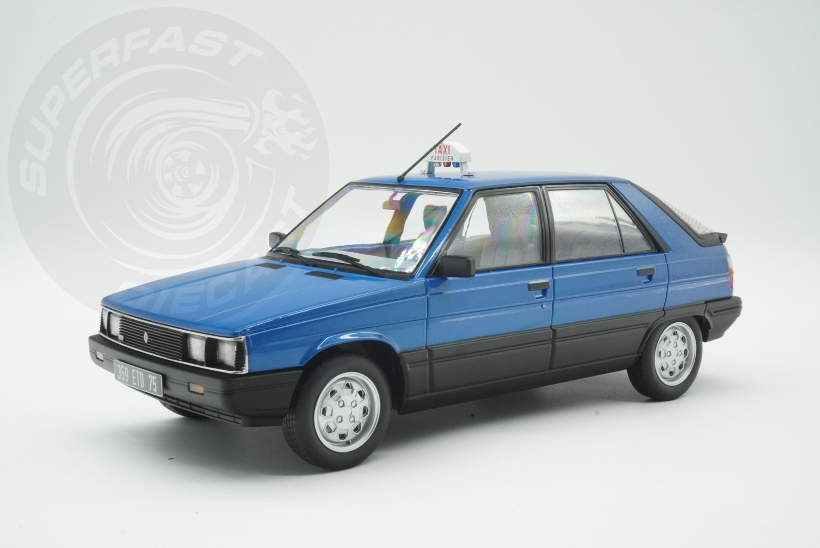 MCG 1:18 Diecast - 1985 Renault 11 GTL Taxi, James Bond 007 - A View to a Kill, Blue - MCG18833
