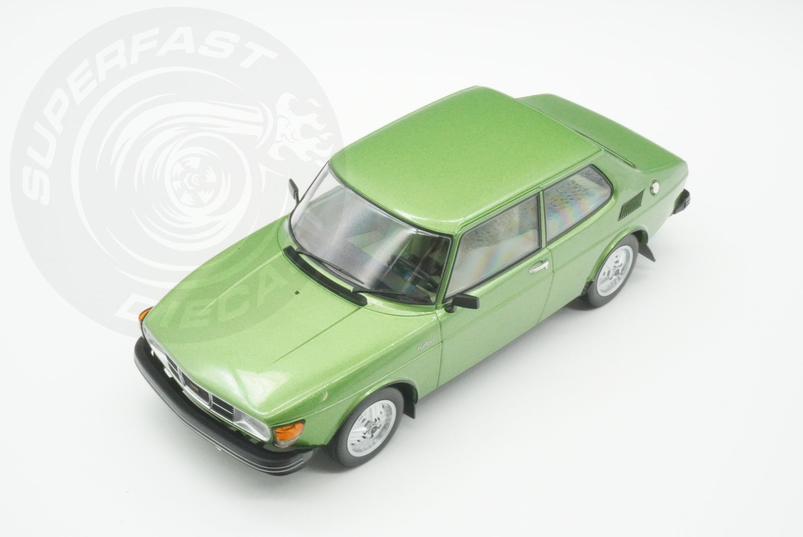 MCG 1:18 Scale Diecast - 1977 Saab 99 Turbo, Green - MCG18440