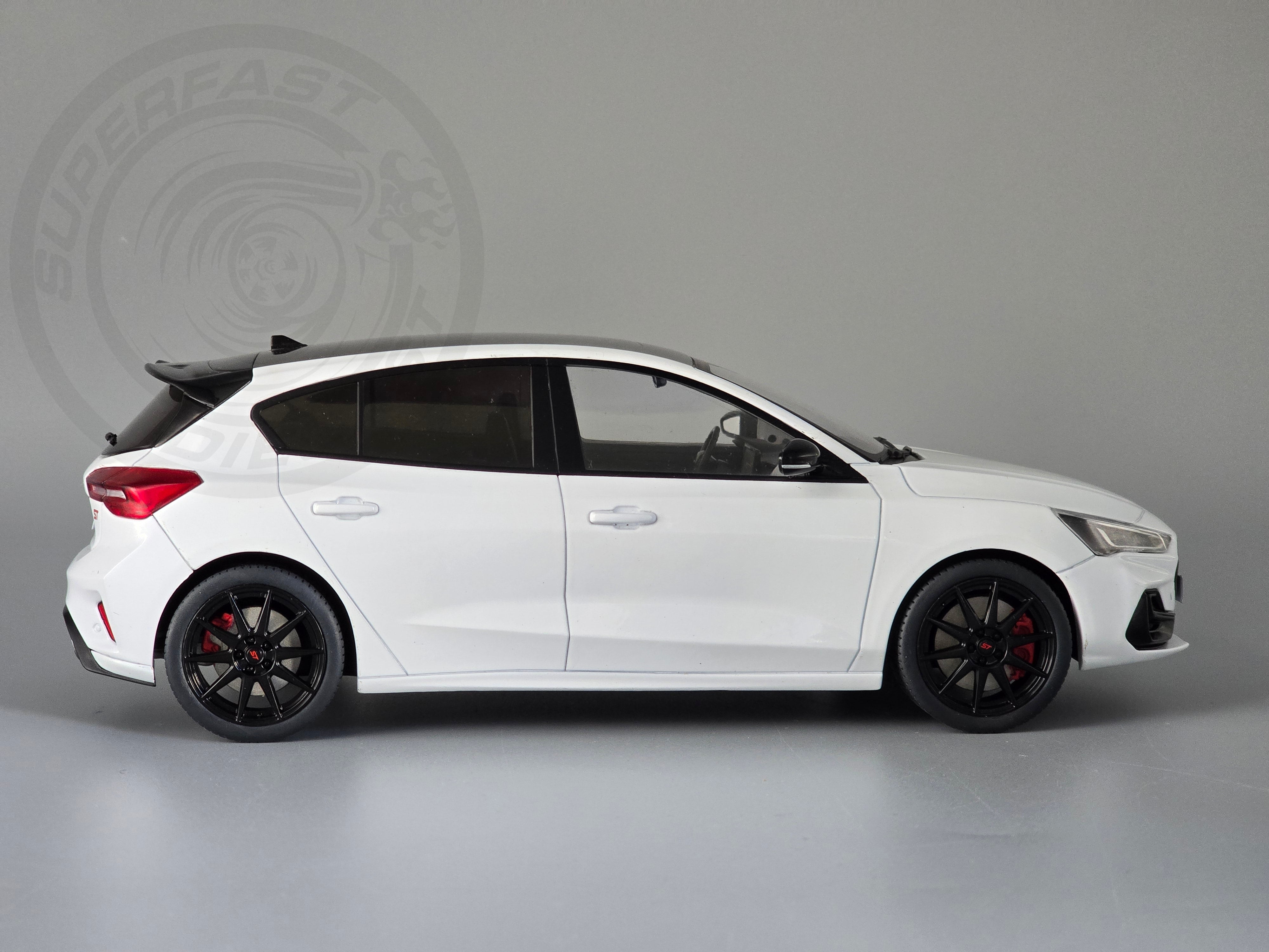 MCG 1:18 Scale Diecast Model Car - 2022 Ford Focus ST Track Pack, White