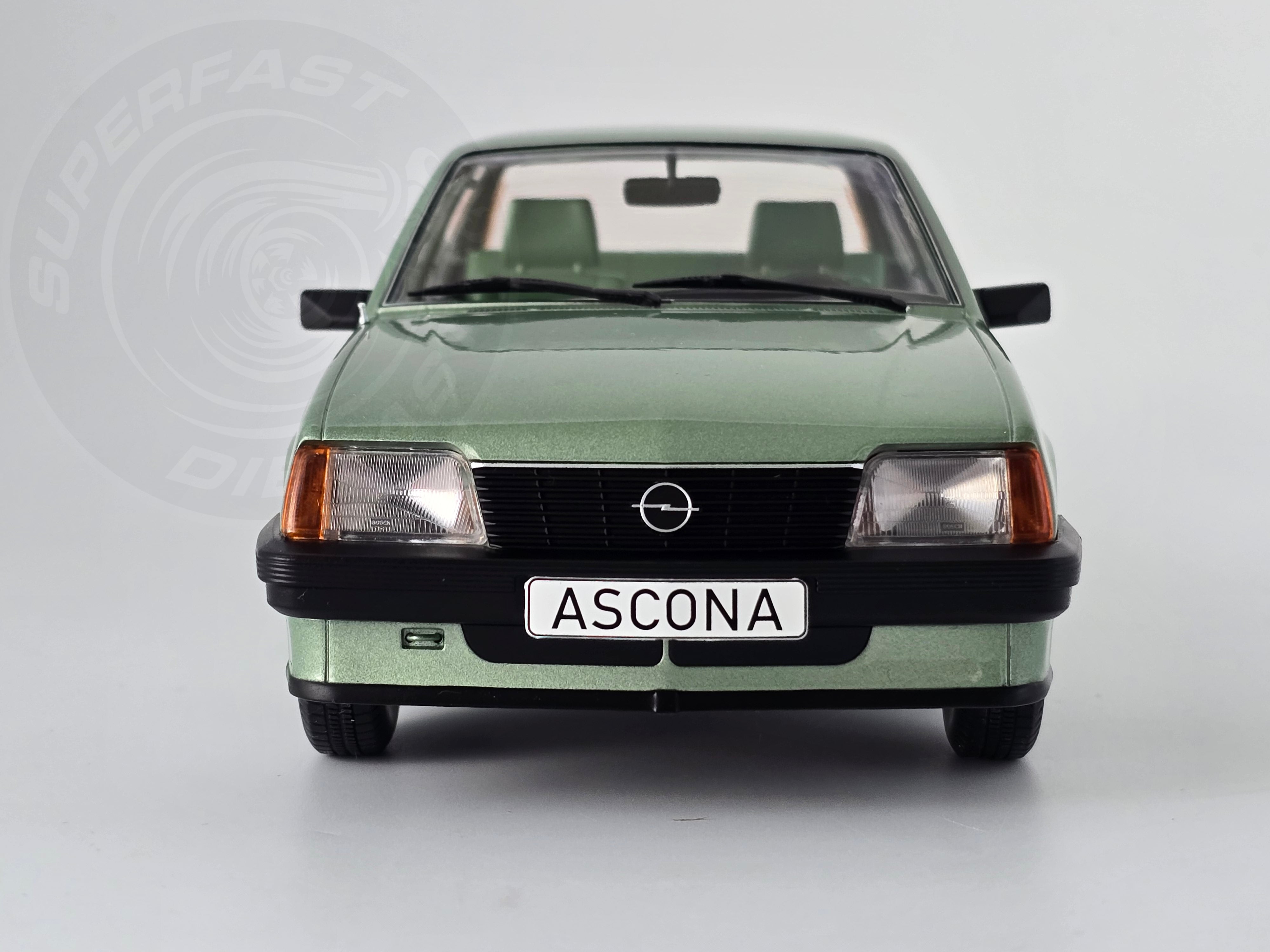 MCG 1:18 Scale Diecast - 1981 Opel Ascona C, Green - MCG18458