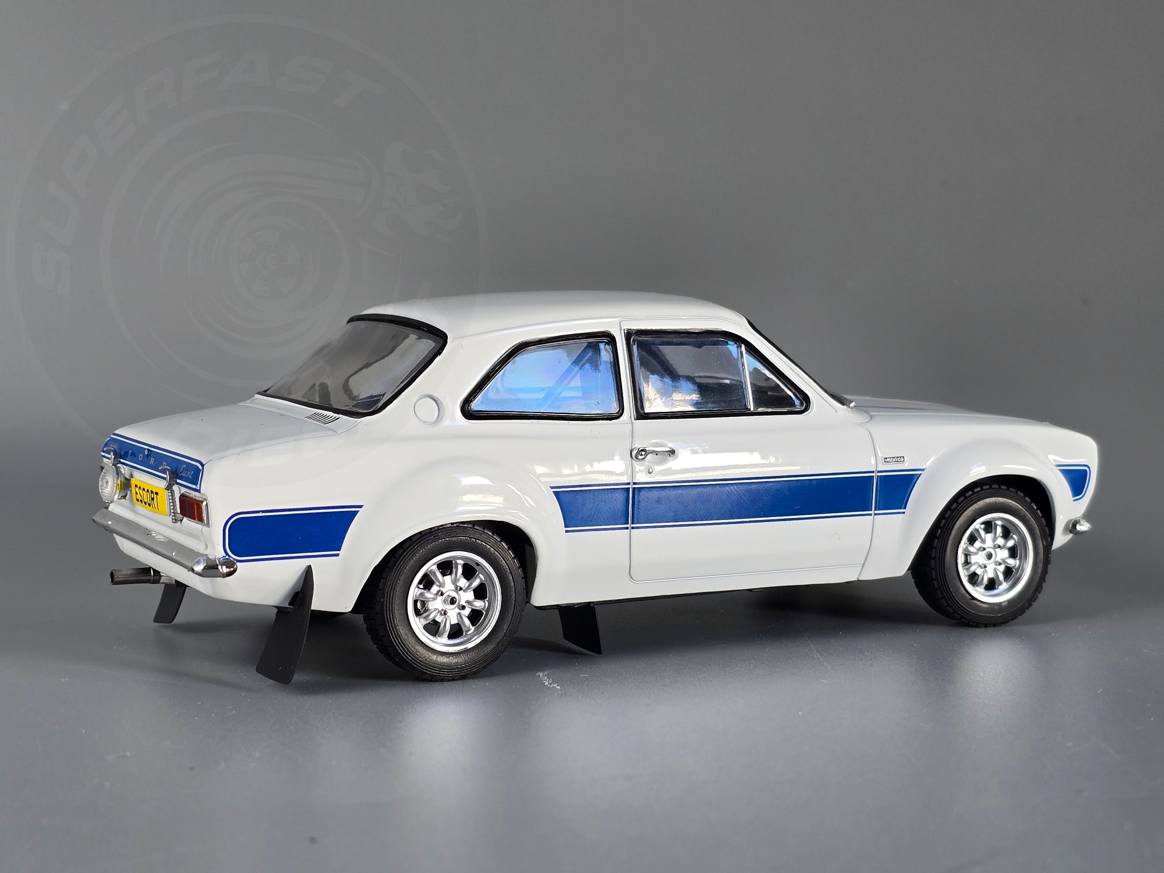 Whitebox 1:24 Scale Diecast - 1973 Ford Escort Mk1 RS Mexico, White/Blue - WB124250