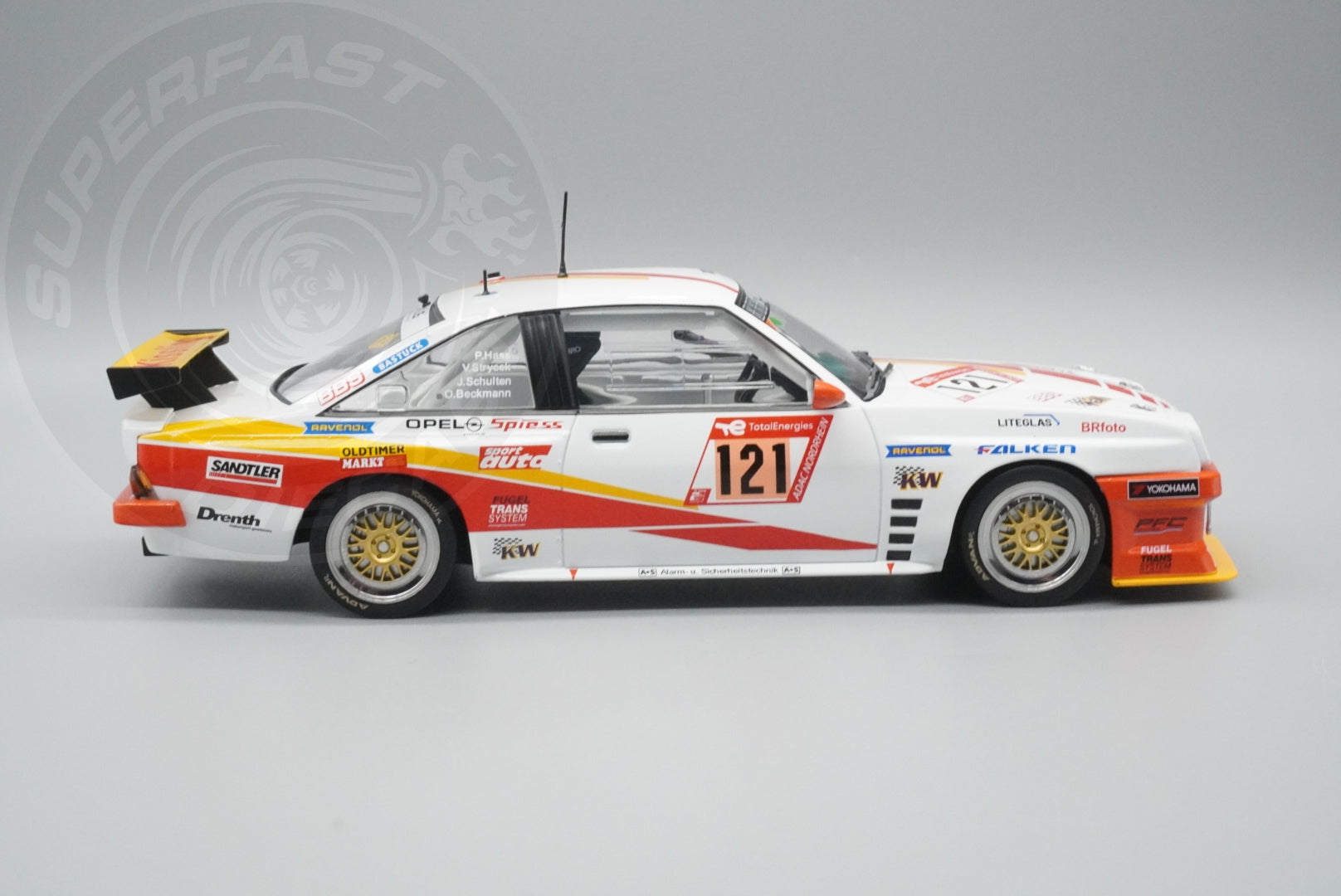 WERK 83 1:18 - Opel Manta #121 24h Nurburgring 2023 Beckmann/Hass/Strycek/Schulten - W18035001