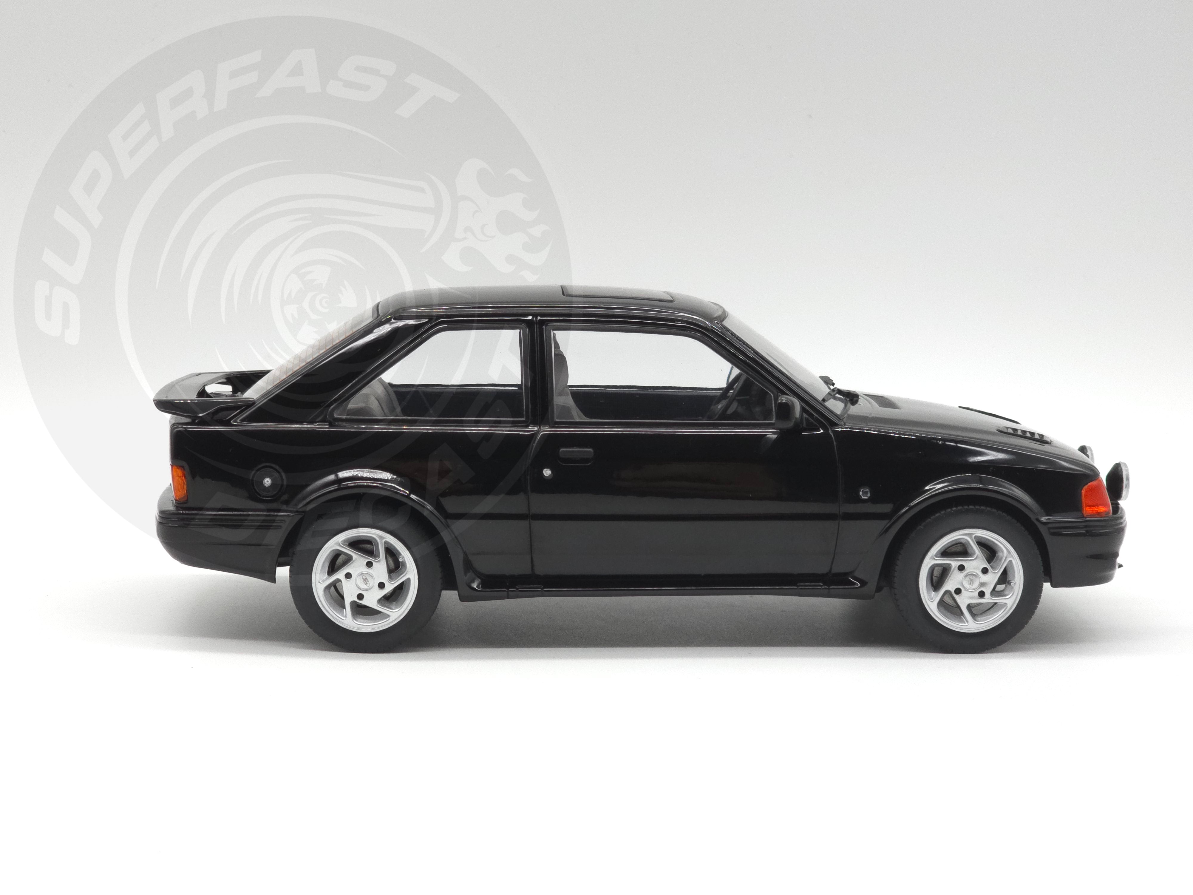 MCG 1:18 1990 Ford Escort Mk4 RS Turbo (Series 2) - Black - MCG18546