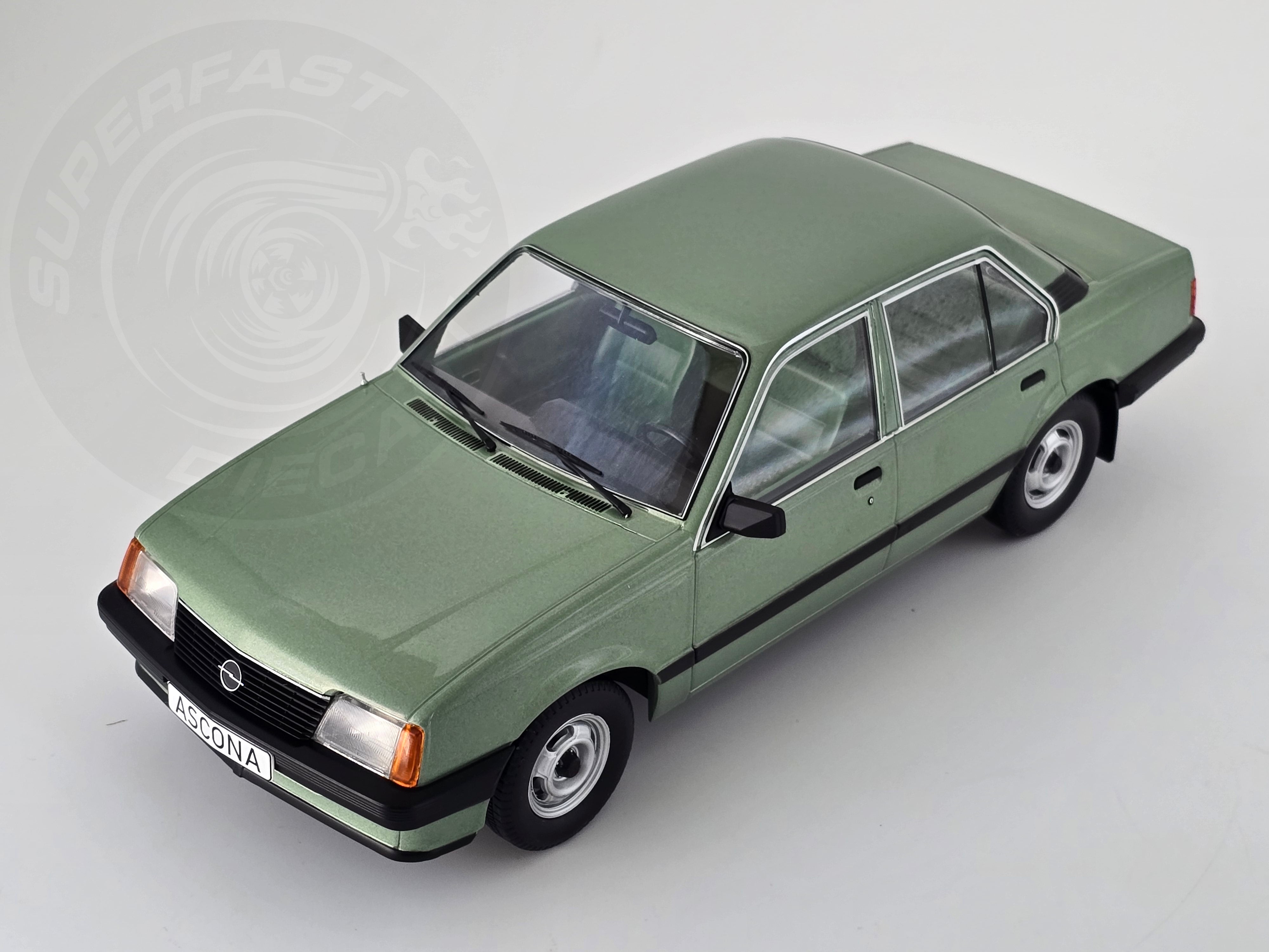 MCG 1:18 Scale Diecast - 1981 Opel Ascona C, Green - MCG18458