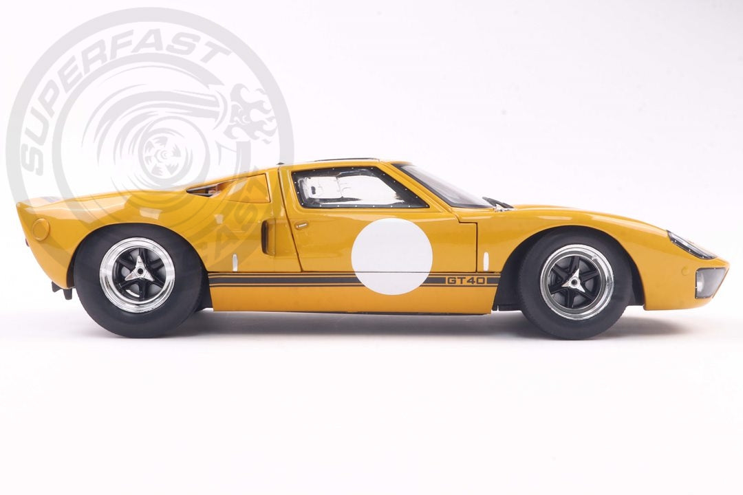 SOLIDO 1:18 Scale - 1968 Ford GT40 Mk1 - Yellow - S1803011