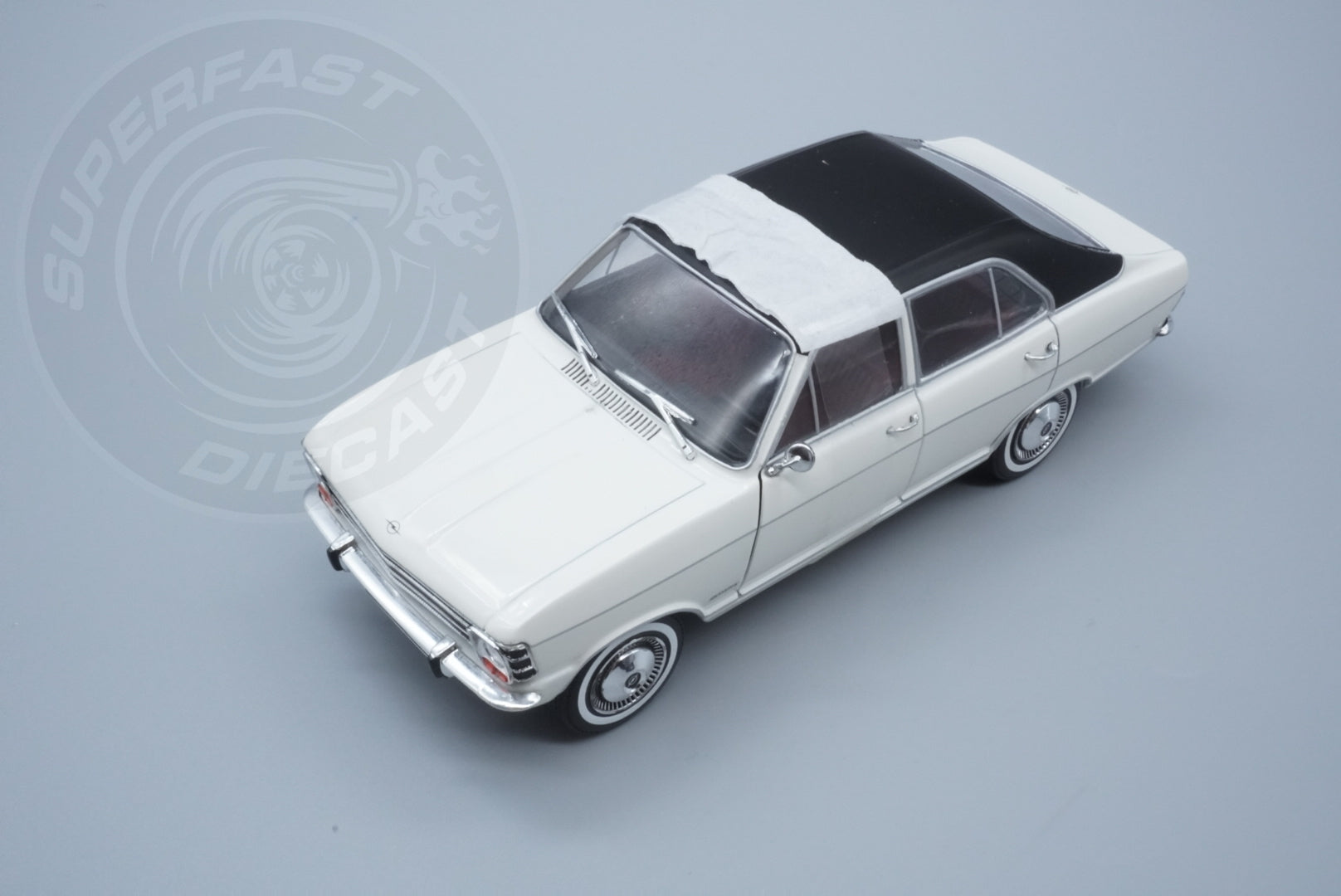 Whitebox 1:24 Scale Diecast Model Car - Opel Olympia A, White