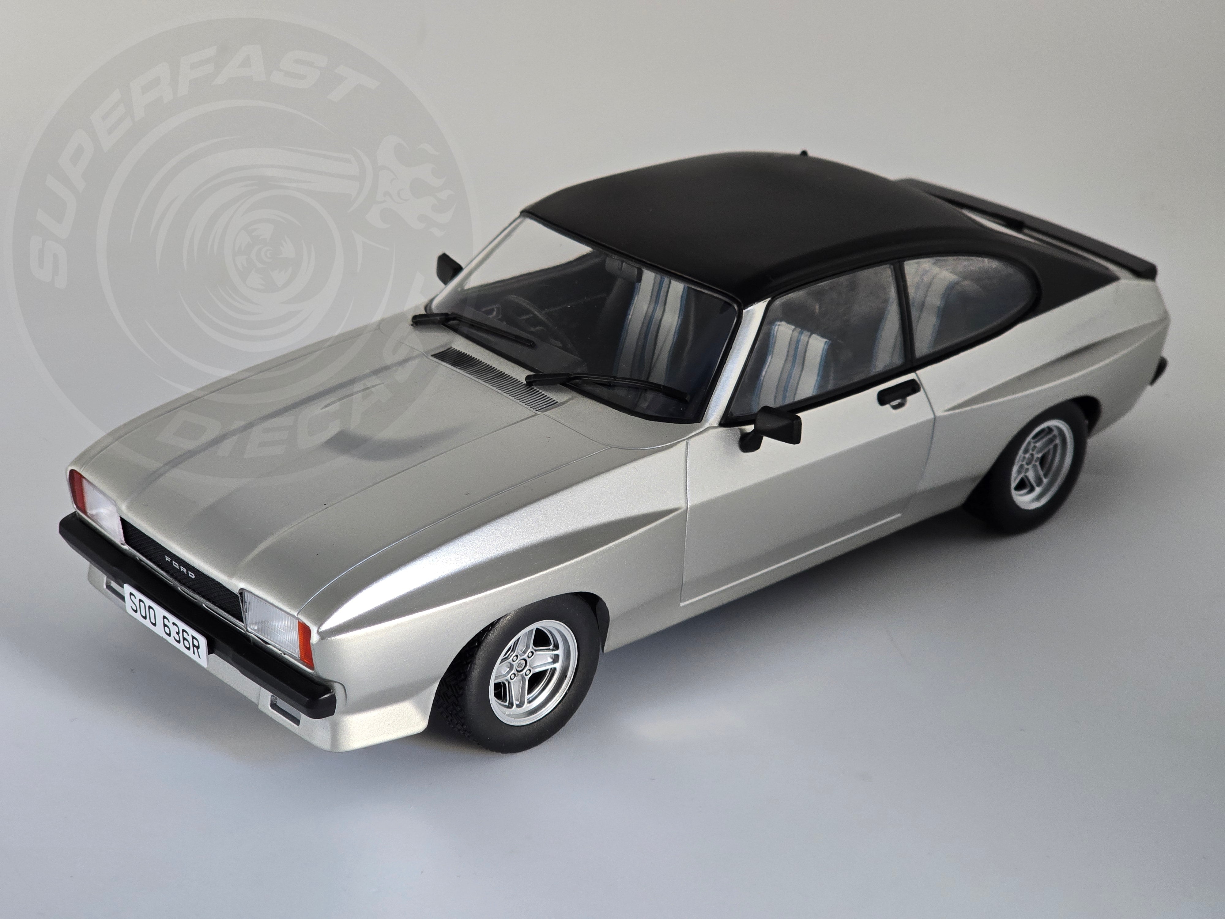 MCG 1:18 Scale Diecast 1975 Ford Capri MK2 X-Pack, Silver, RHD (The Professionals)