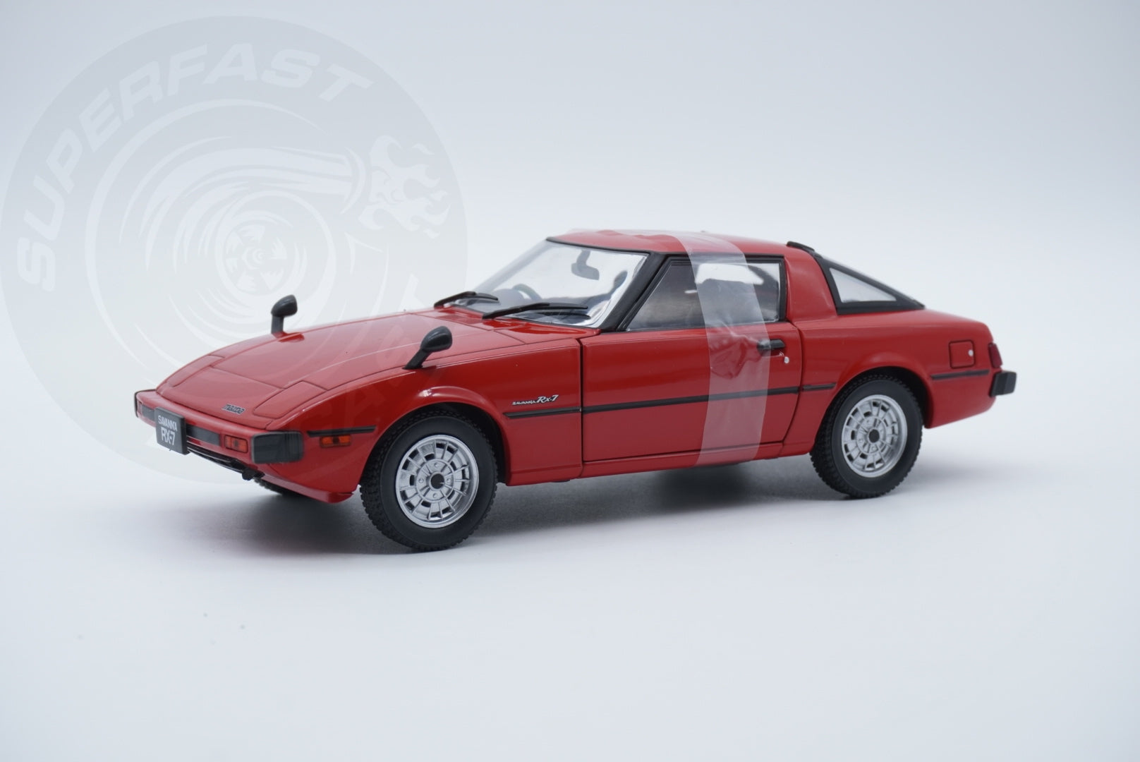 Whitebox 1:24 Scale Diecast - 1980 Mazda RX-7, Red - WB124214