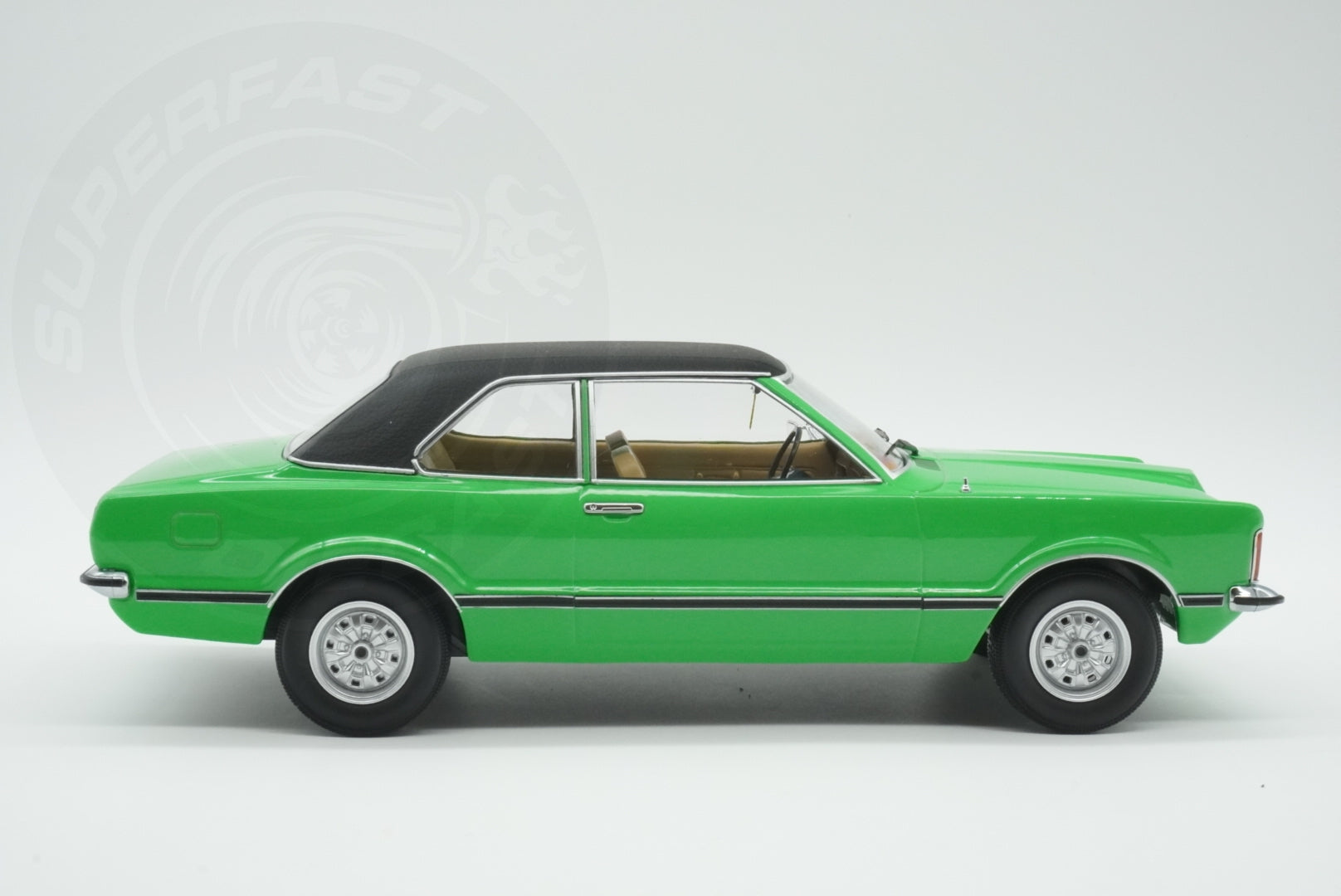 KK Scale 1:18 Scale Diecast - 1971 Ford Taunus GXL, Green - KKDC180971