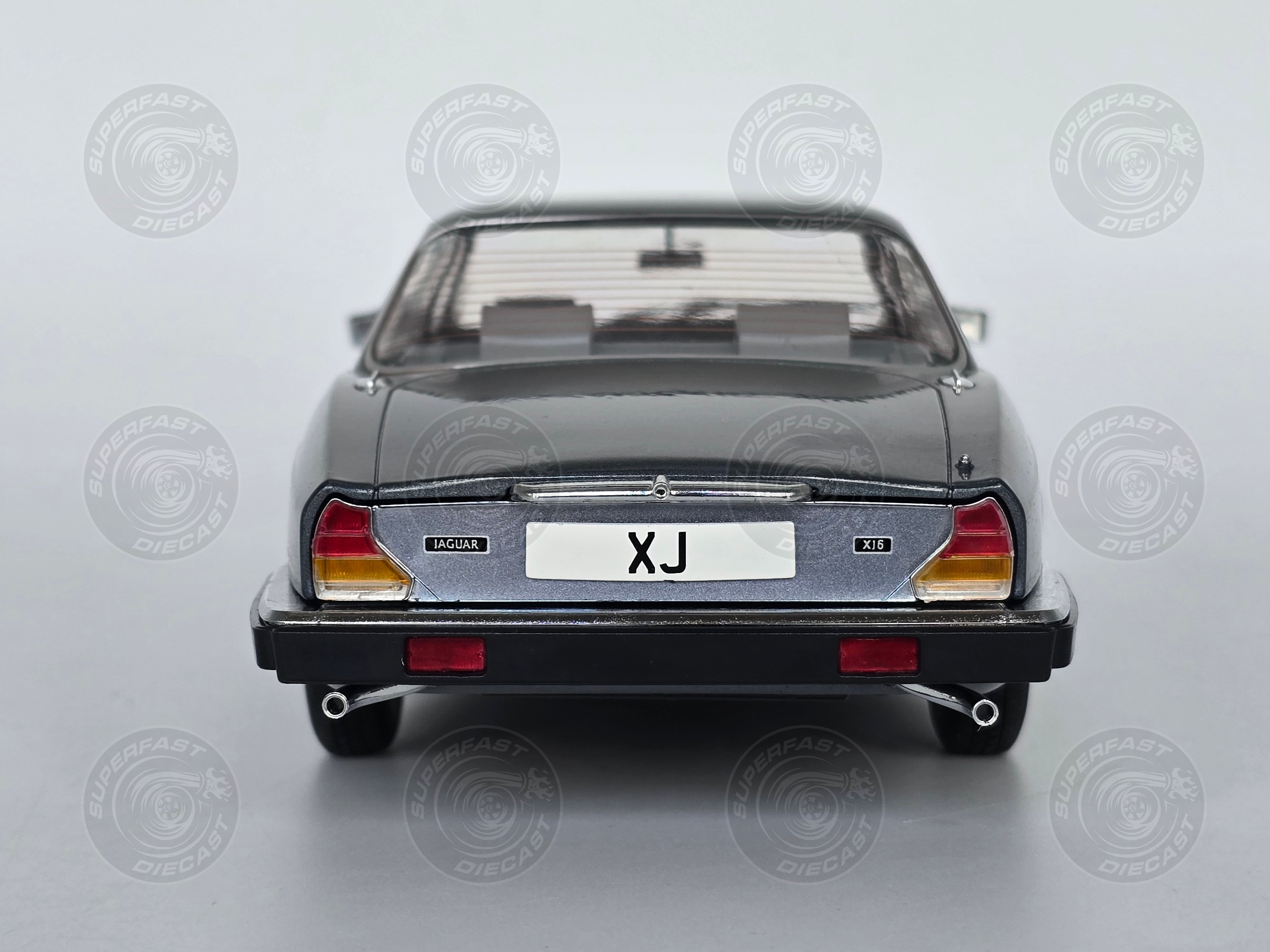 MCG 1:18 Scale Diecast - 1979 Jaguar XJ Series III, Dark Grey - MCG18177