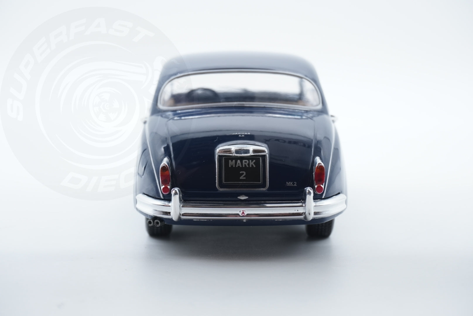 Whitebox 1:24 Scale Diecast - 1959 Jaguar Mk 2 in Blue - WB124201