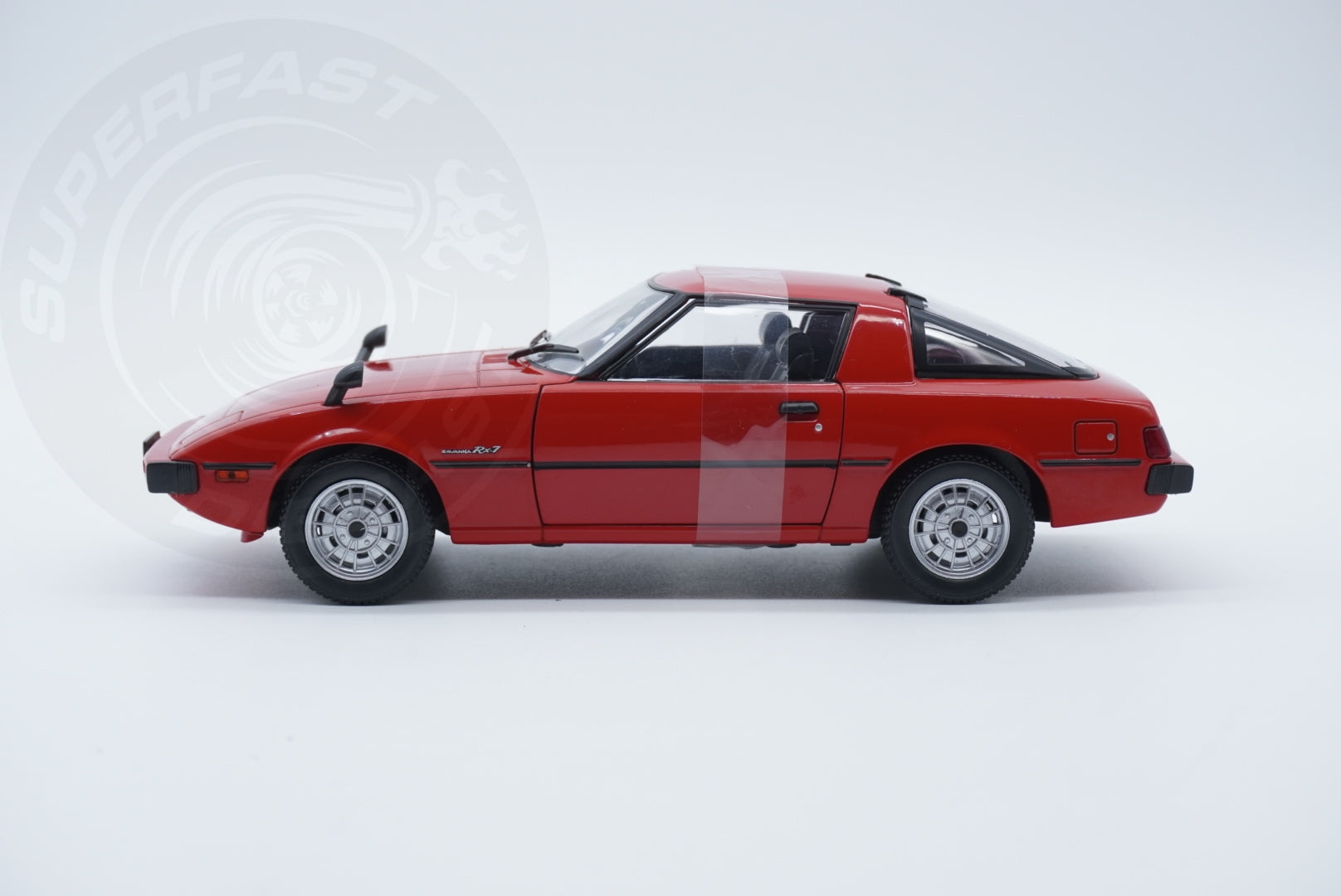 Whitebox 1:24 Scale Diecast - 1980 Mazda RX-7, Red - WB124214