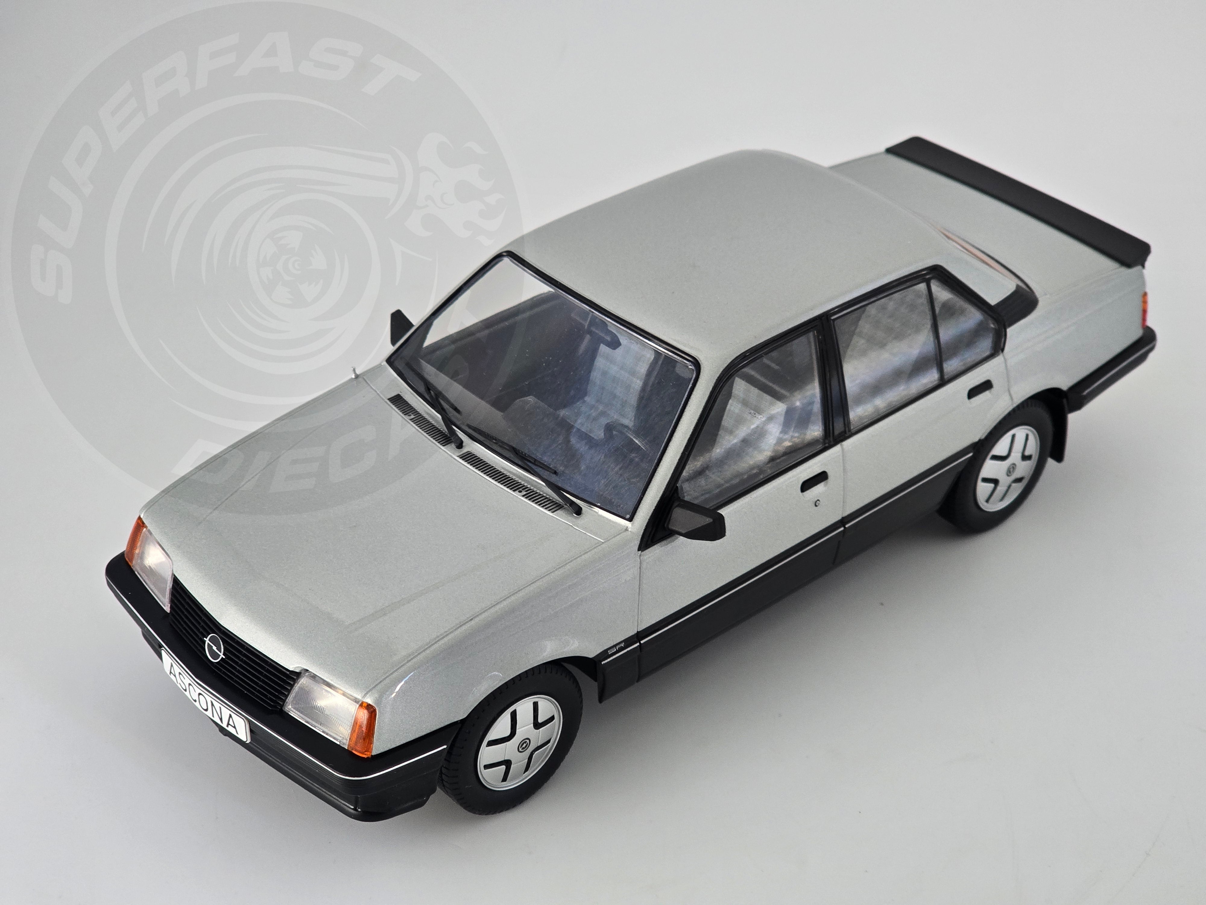 MCG 1:18 Scale Diecast - 1981 Opel Ascona C SR, Silver - MCG18460