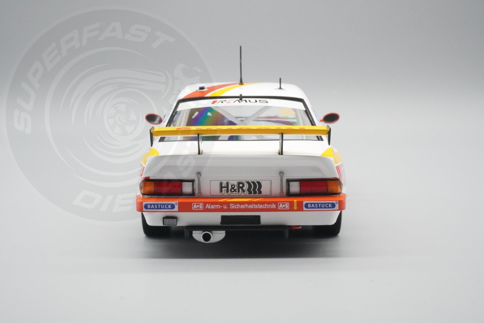 WERK 83 1:18 - Opel Manta #121 24h Nurburgring 2023 Beckmann/Hass/Strycek/Schulten - W18035001