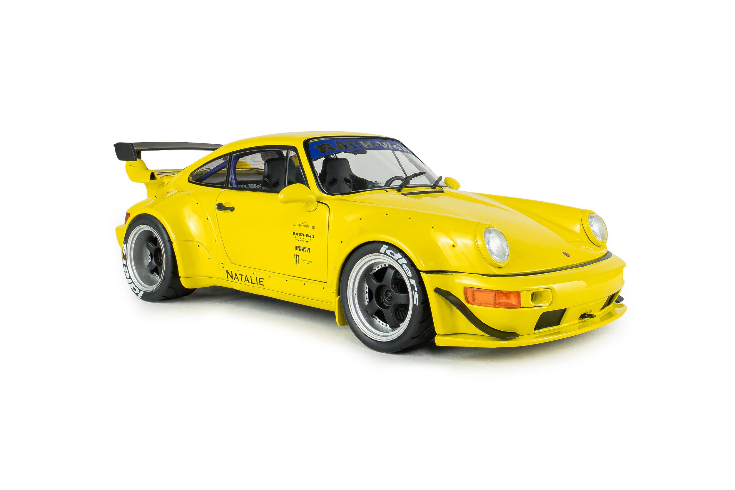 SOLIDO 1:18 Scale Diecast - 2023 Porsche 911 RWB Natalie, Yellow - S1807518