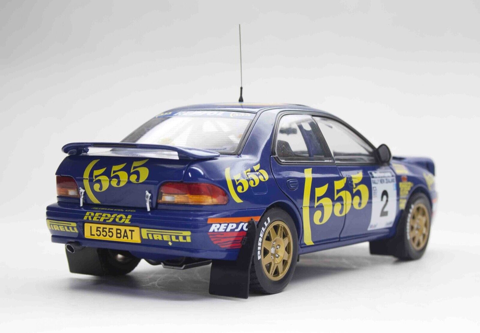 Sunstar 1:18 Subaru Impreza WRC Night Race 1st Rally New Zealand '94 Colin McRae