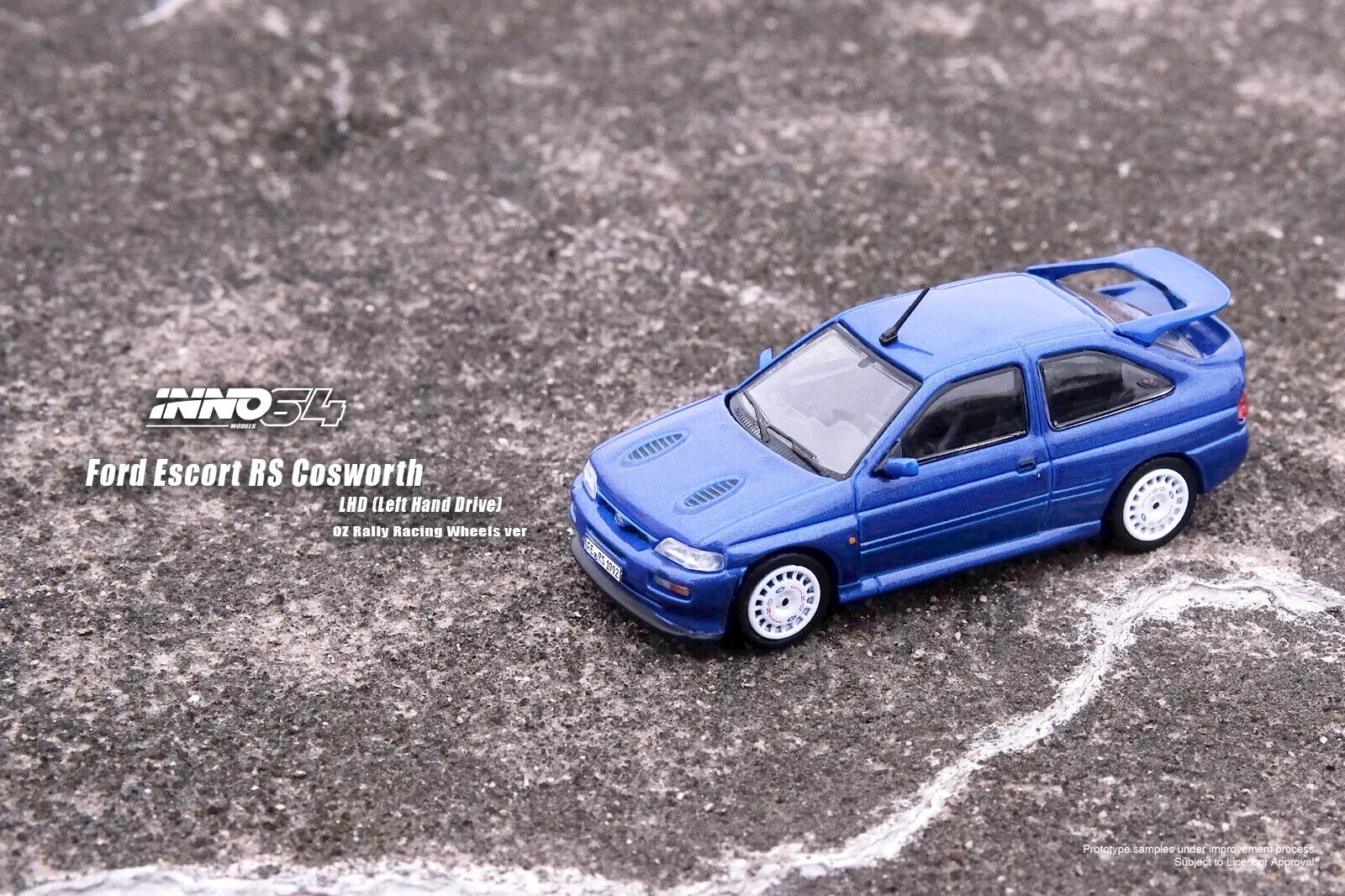 INNO64 1:64 Scale Diecast Model Car - Ford Escort RS Cosworth With OZ Alloys - Blue - LHD