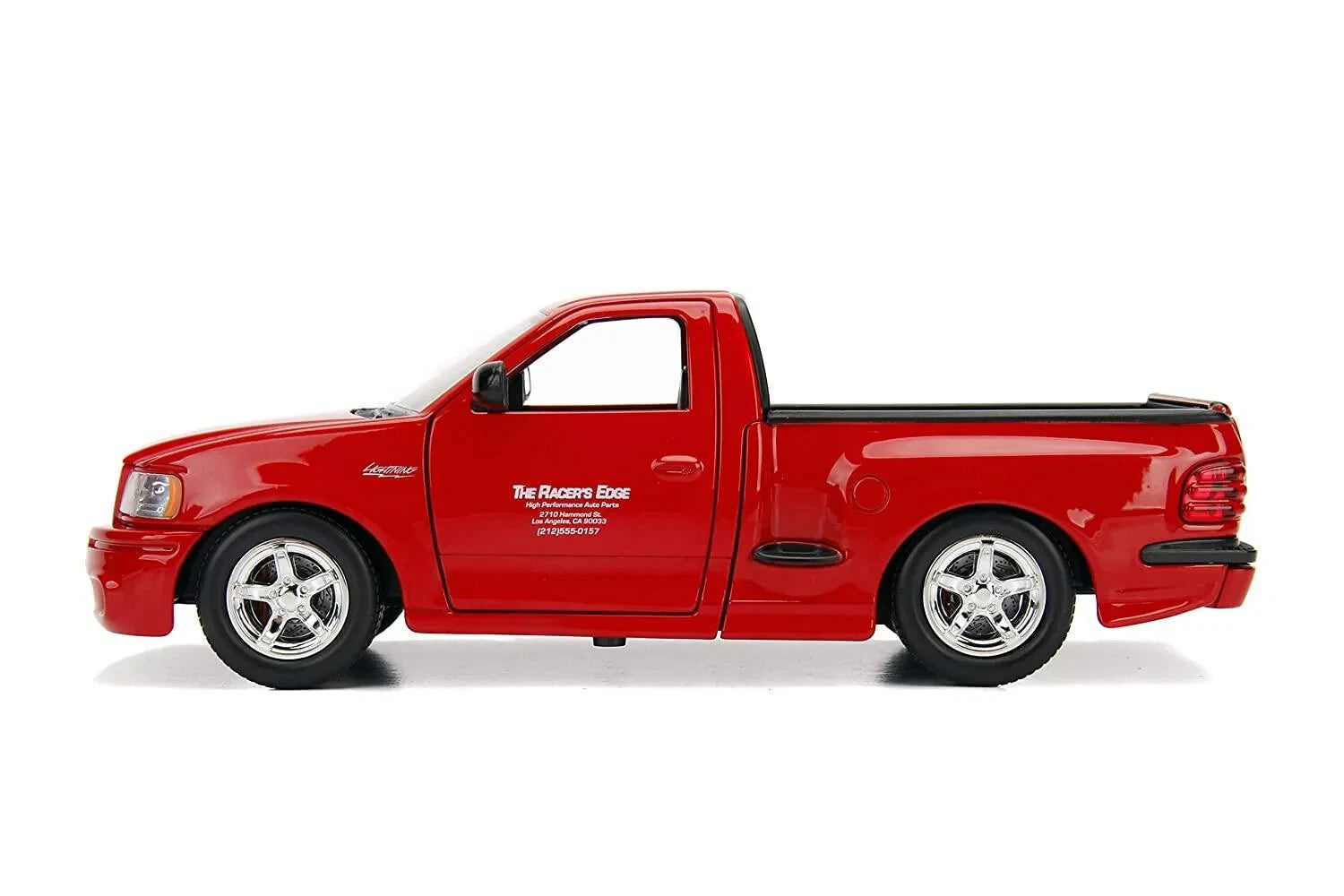 Jada 1:24 Diecast - Brian's 1999 Ford F-150 SVT Lightning, Red - Fast and Furious - 99574