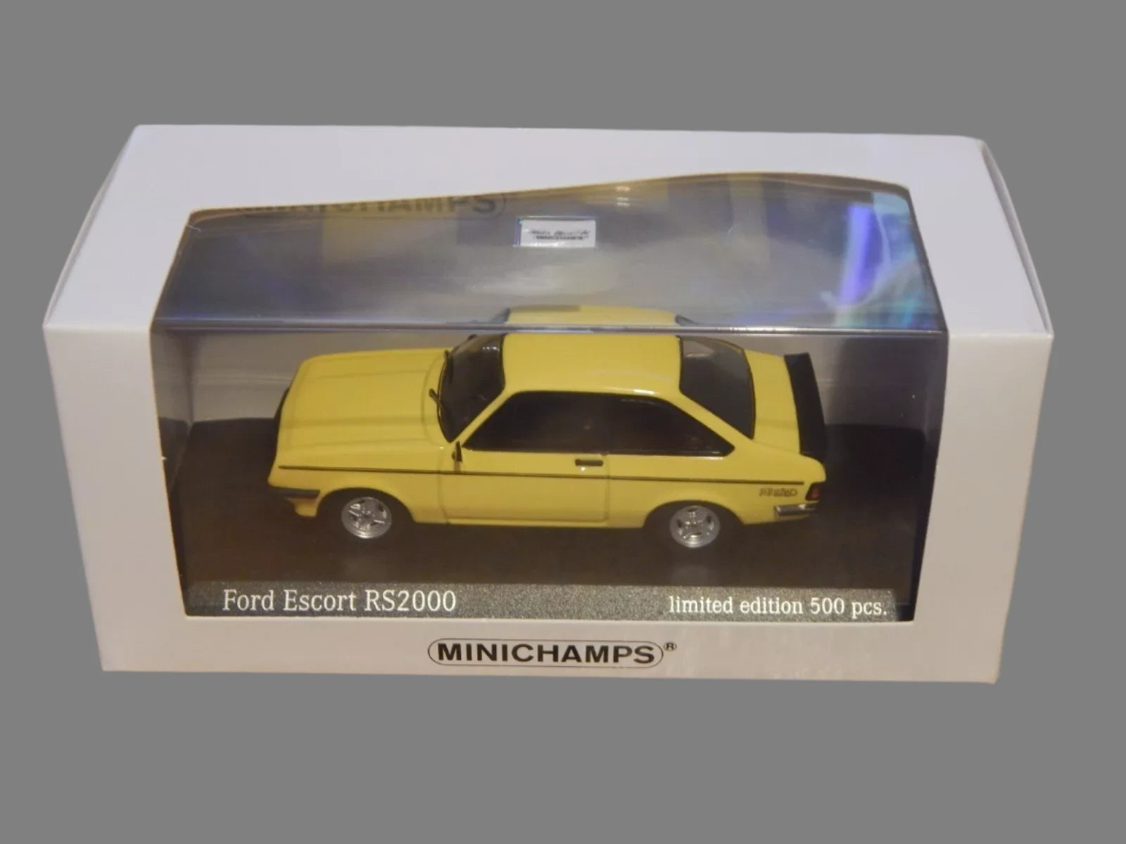 Minichamps 1:43 SCALE - 1976 Ford Escort Mk2 RS2000, Yellow - Limited to 500 Pieces
