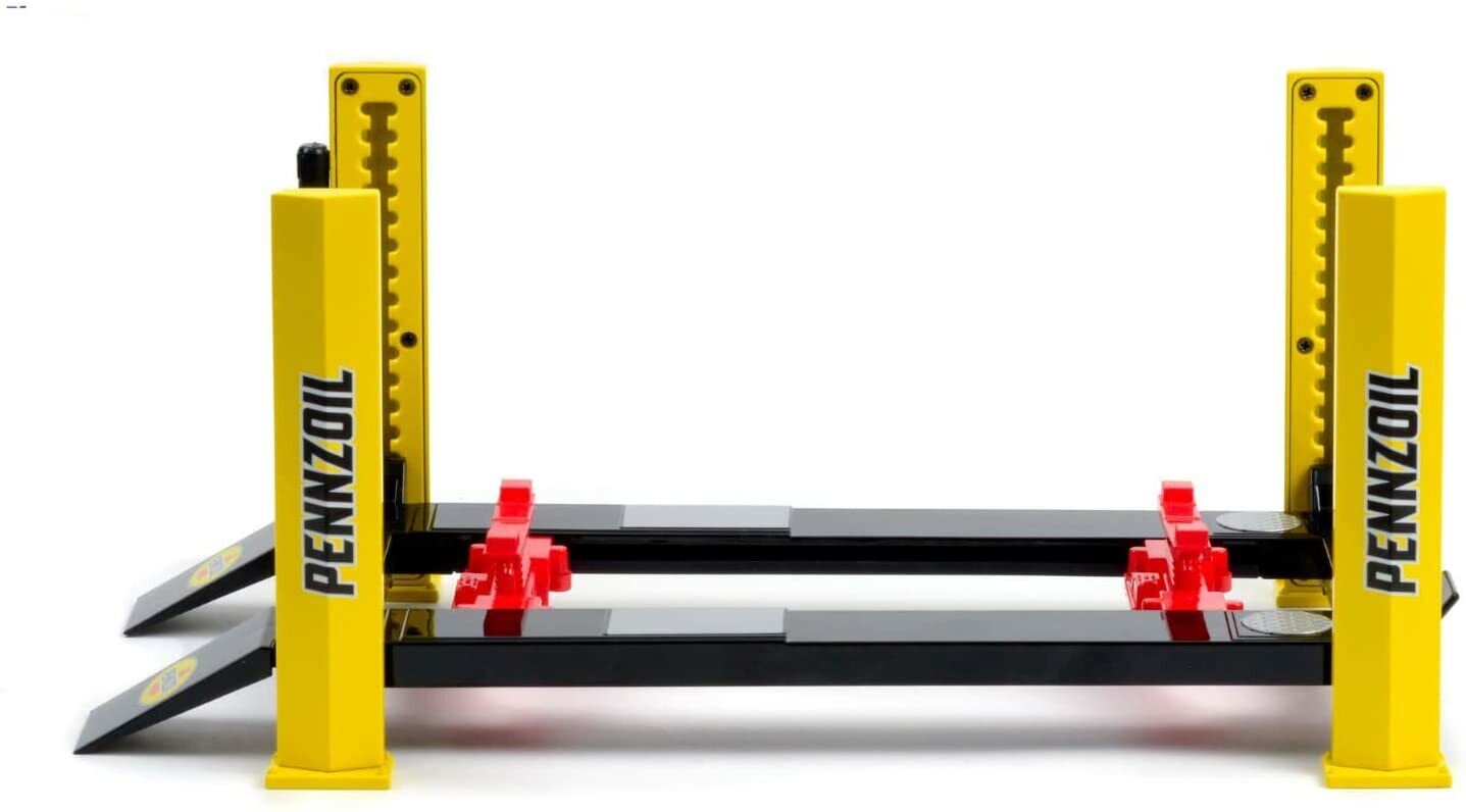 Greenlight 1/18 Scale Adjustable four post lift PENNZOIL for 1:18 Scale Models