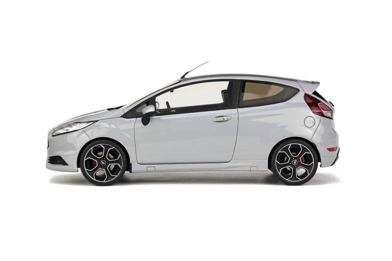 OTTO 1:18 Scale Resin Model Car - 2016 Ford Fiesta ST200 Mk7 in Grey (OT985)