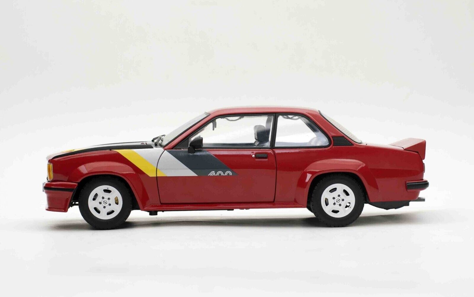 SUNSTAR 1:18 Scale Diecast Model - 1980 Opel Ascona 400 in Red 5398