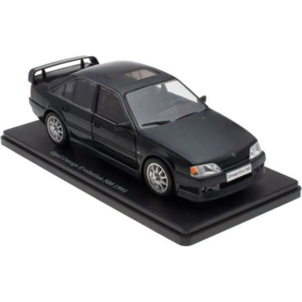 MAG 1:24 Scale Diecast Car - 1991 Opel Omega Evolution 500 in Black