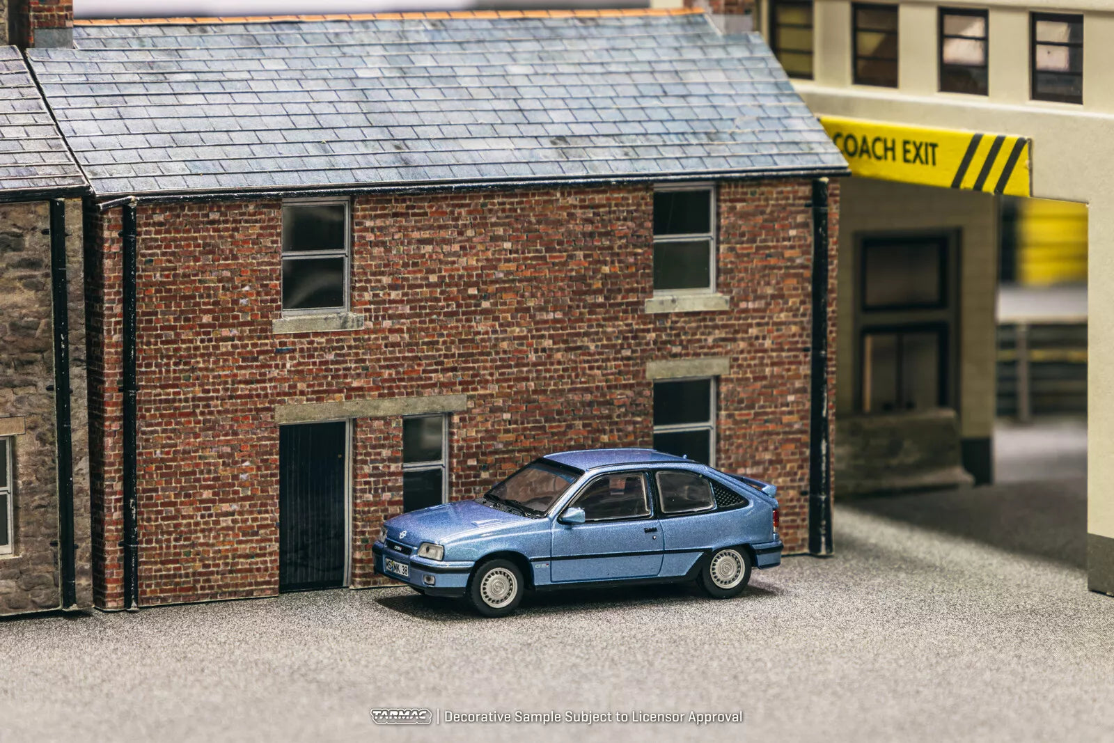 TARMAC WORKS 1:64 Scale Diecast, Opel Kadett E (Astra Mk2) GSi, Blue Metallic - T64G-065-BL