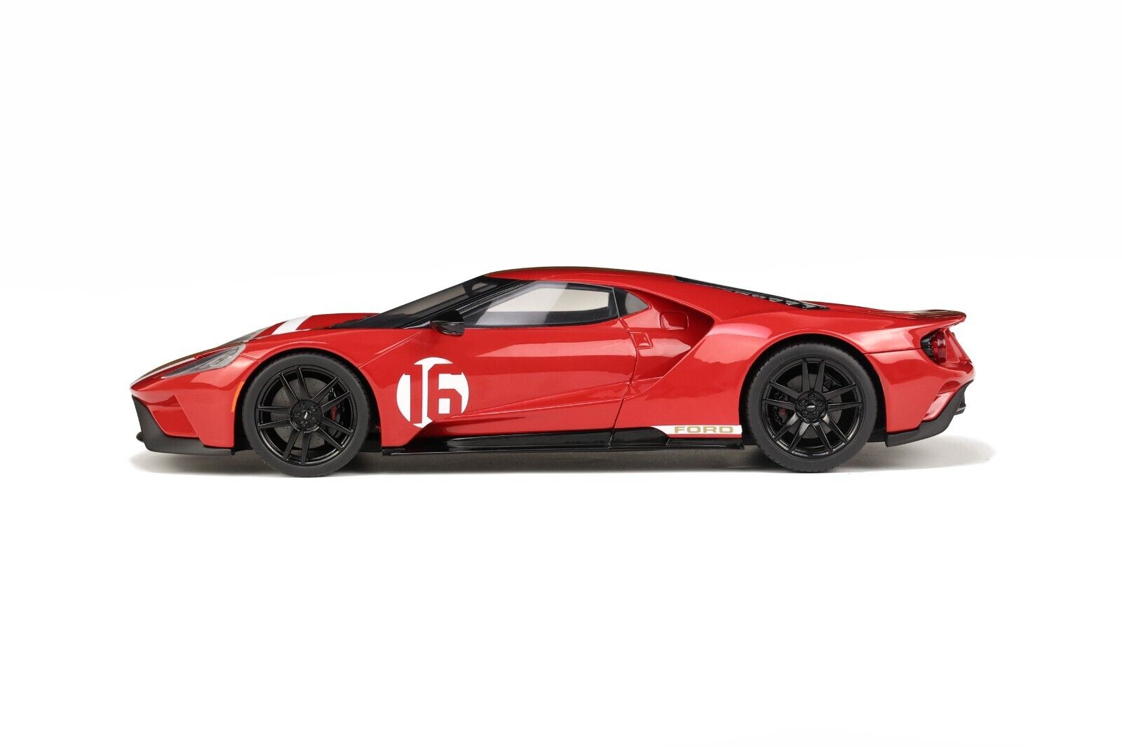 GT Spirit 1:18 Scale Resin Model Car - Ford GT Heritage Edition Alan Mann - Red - GT883