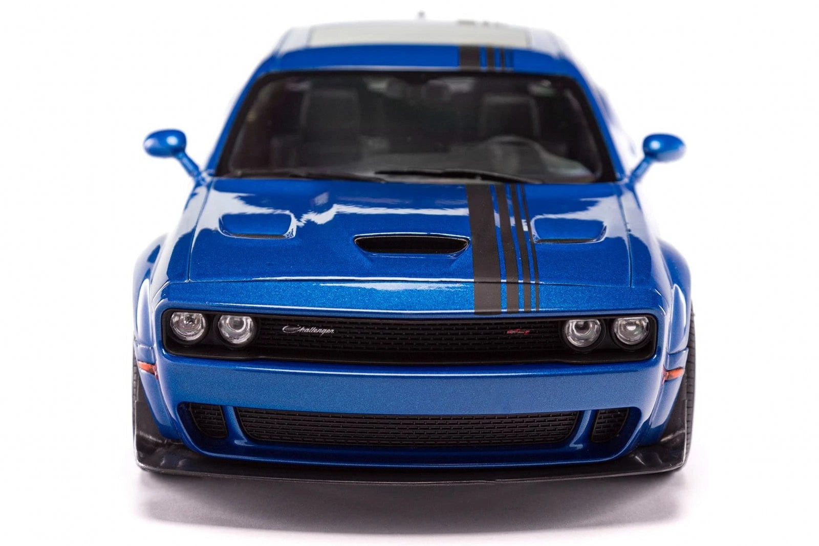 Solido 1:18 Diecast, Dodge Challenger R/T Scat Pack Widebody 2023, Electric Blue Pearl - S1805710
