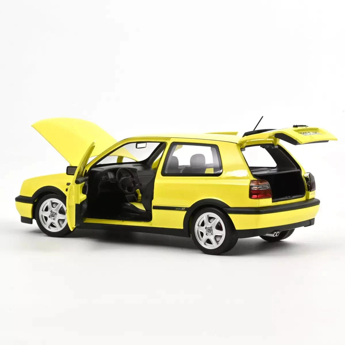 Norev 1:18 Scale Diecast - 1994 VW Volkswagen Golf Mk3 Colour Concept Yellow - 188507