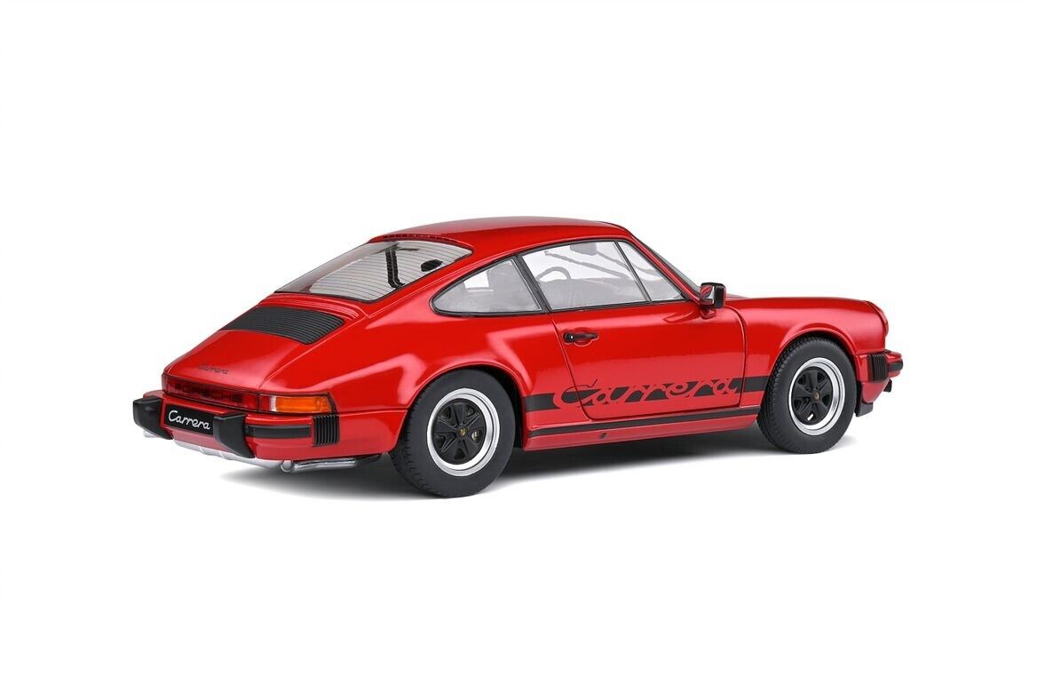 SOLIDO 1:18 Scale Diecast Model, 1977 Porsche 911 3.0 Carerra in red