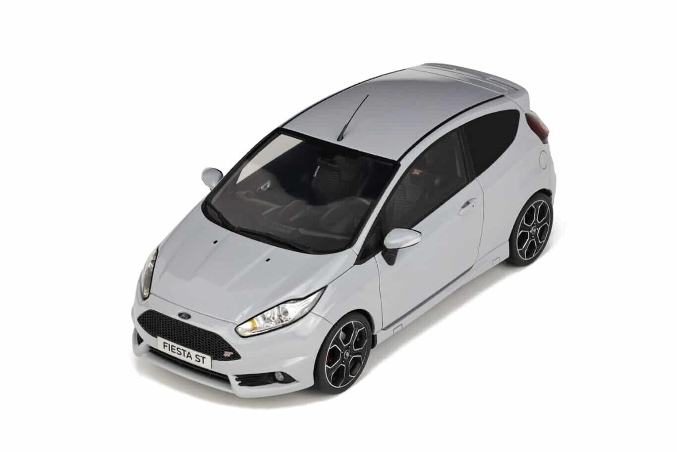 OTTO 1:18 Scale Resin Model Car - 2016 Ford Fiesta ST200 Mk7 in Grey (OT985)