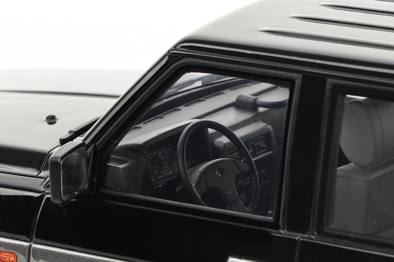 OTTO 1:18 Scale Resin Model Car - 1992 Nissan Patrol GR Y60 - Black/Grey (OT993)