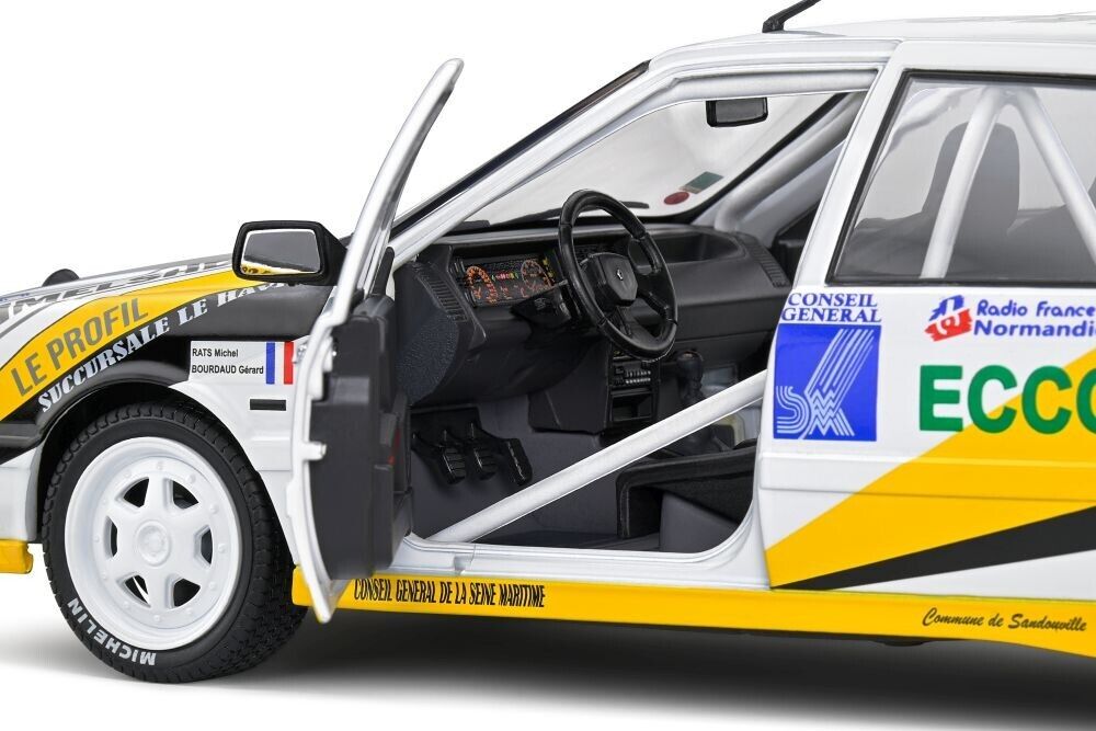 SOLIDO 1:18 Scale Diecast - Renault R21 Turbo GR.A White Rally Charlemagne 1991