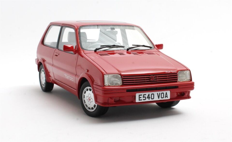 CULT 1:18 Scale Model 1986-90 MG Metro Turbo - Red - CML170-3