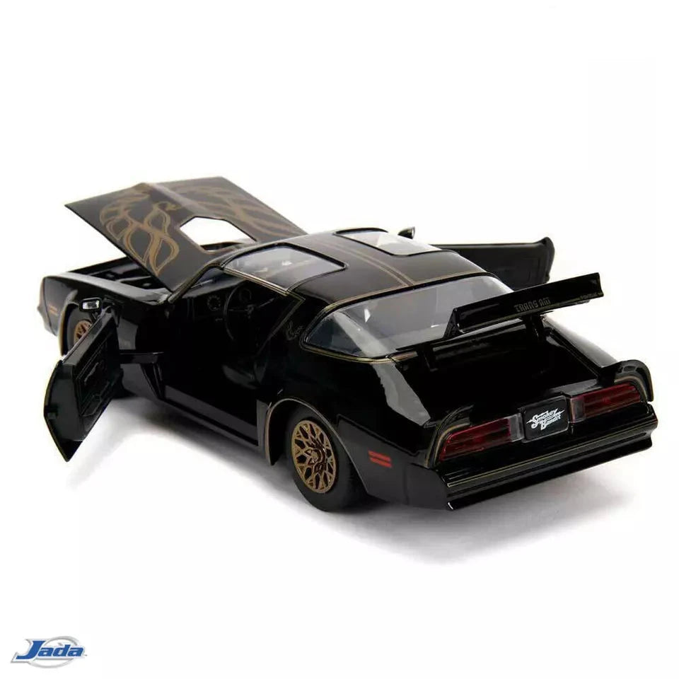 Jada 30998 1:24 Diecast, 1977 Pontiac Firebird – Smokey and the Bandit with Buckle