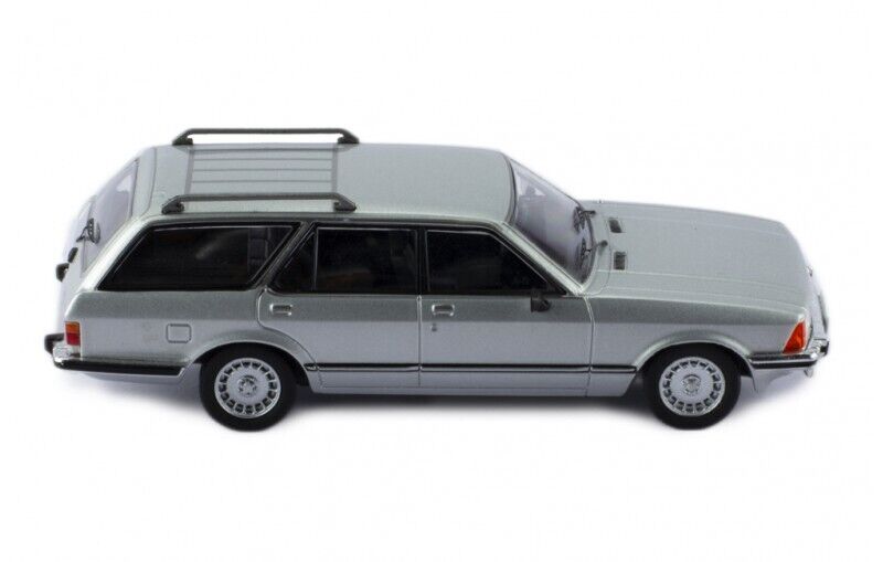 IXO 1:43 Scale Diecast Model Car - 1982 Ford Granada Mk2 Turnier Estate Silver