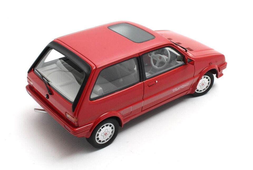 CULT 1:18 Scale Model 1986-90 MG Metro Turbo - Red - CML170-3