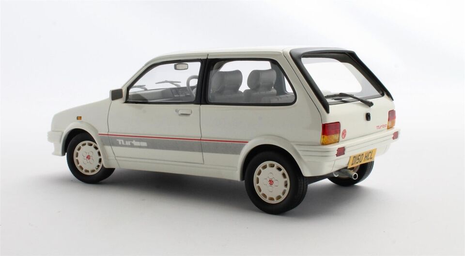 CULT 1:18 Scale Model 1986-90 MG Metro Turbo - White- CML170-1