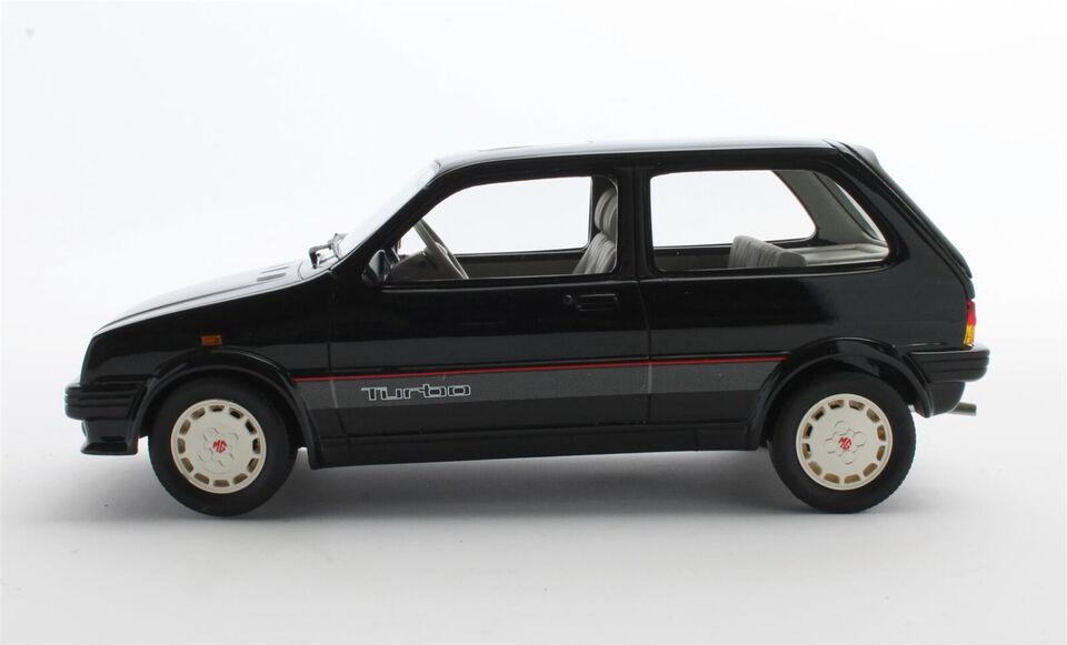 CULT 1:18 Scale Model 1986-90 MG Metro Turbo - Black - CML170-2