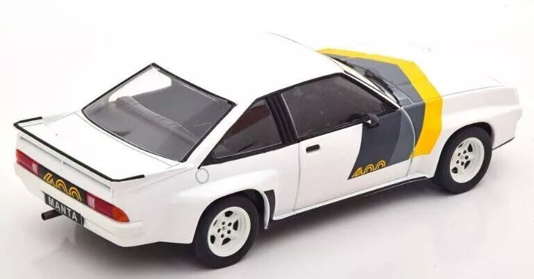 Whitebox 1:24 Scale Diecast Model Car - Opel Manta B 400 in White